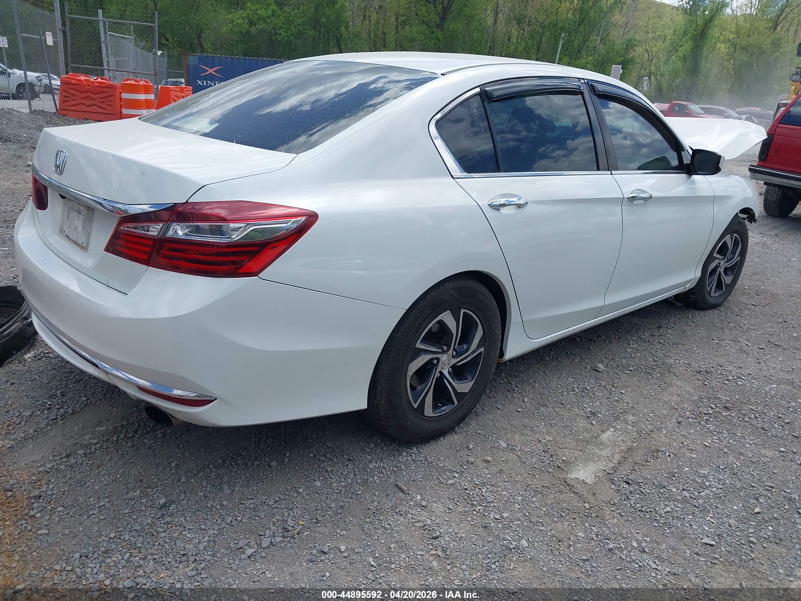 HONDA ACCORD image 4