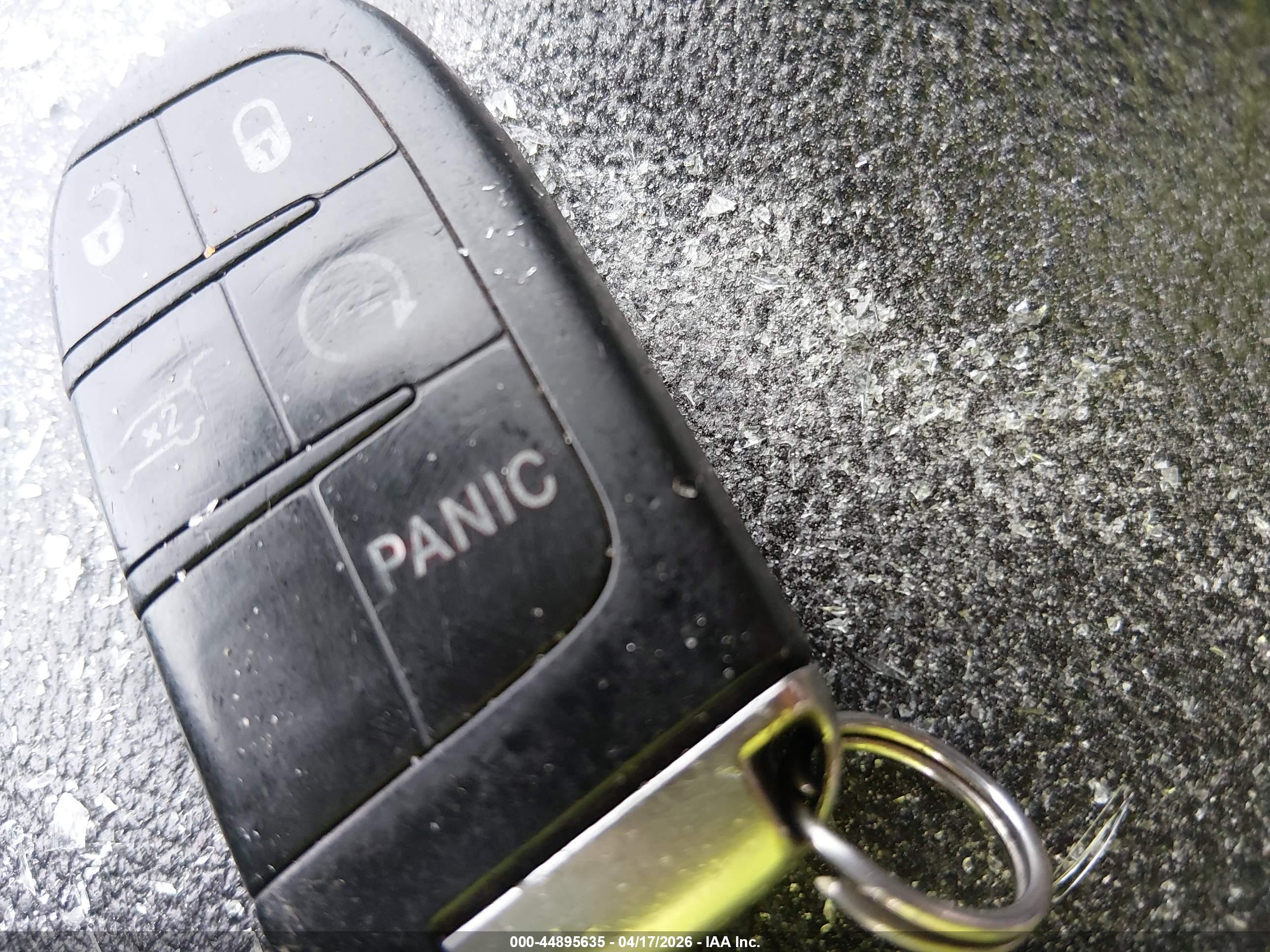 JEEP GRAND image 11