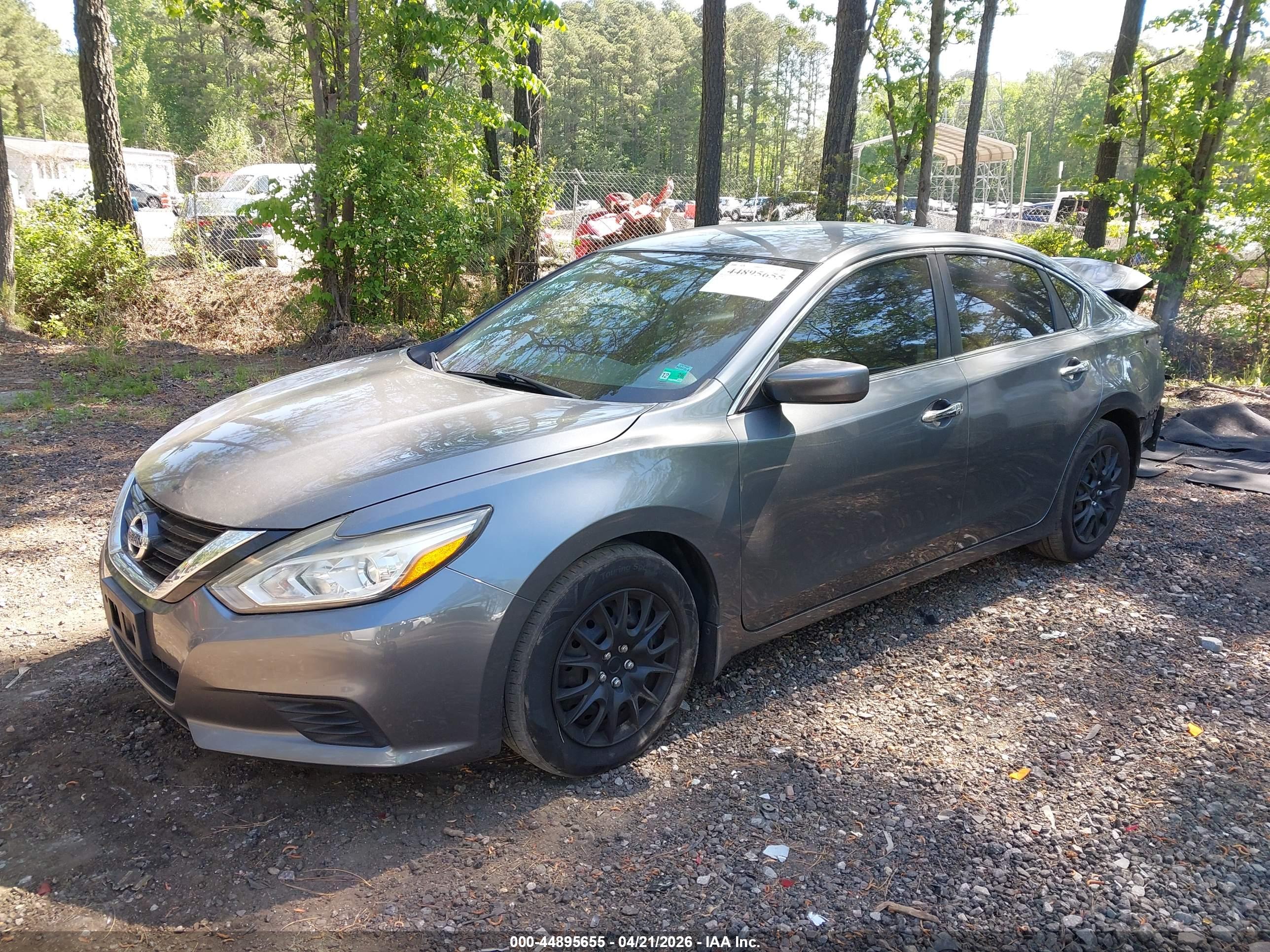 NISSAN ALTIMA image 2