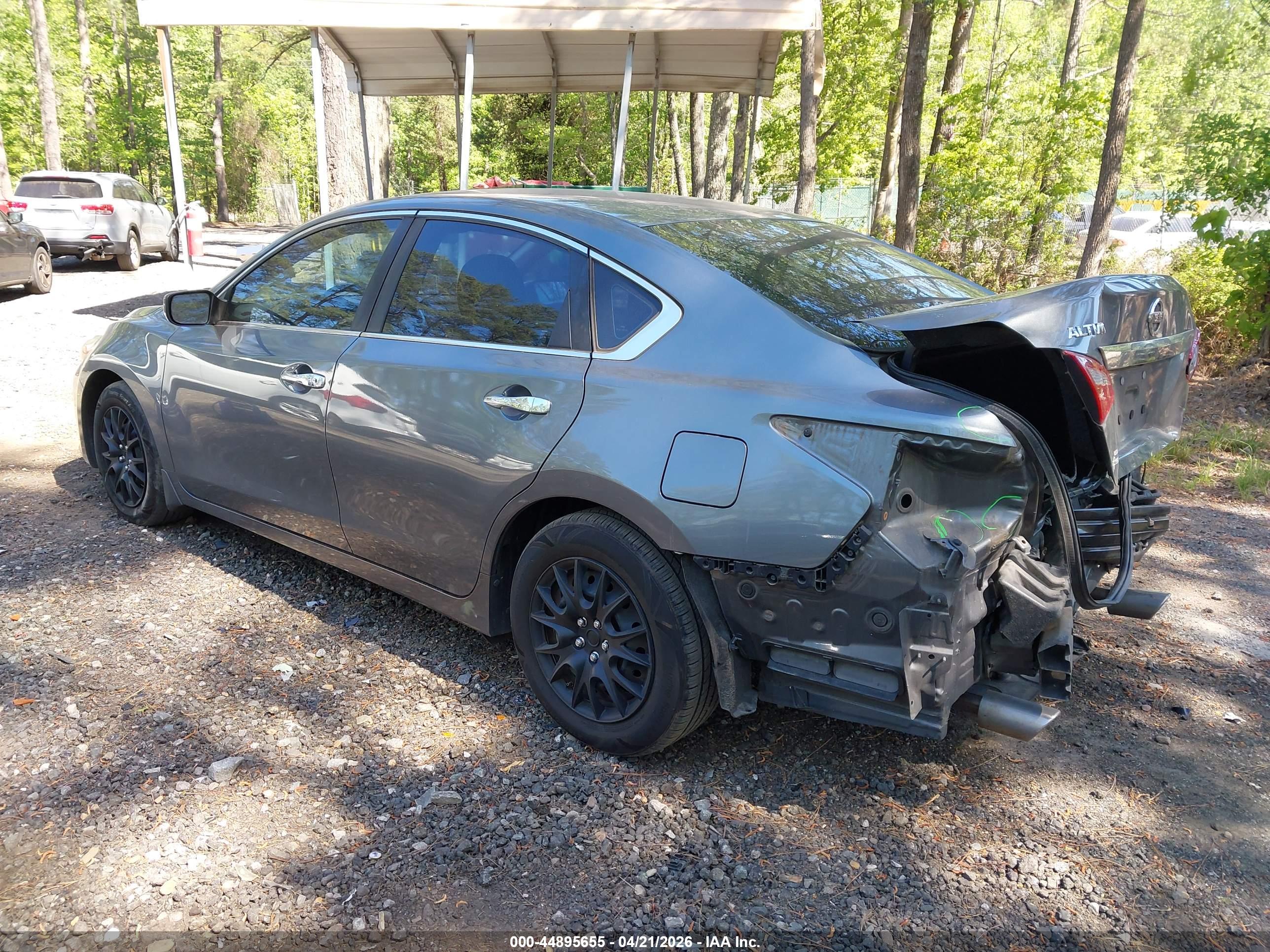 NISSAN ALTIMA image 3