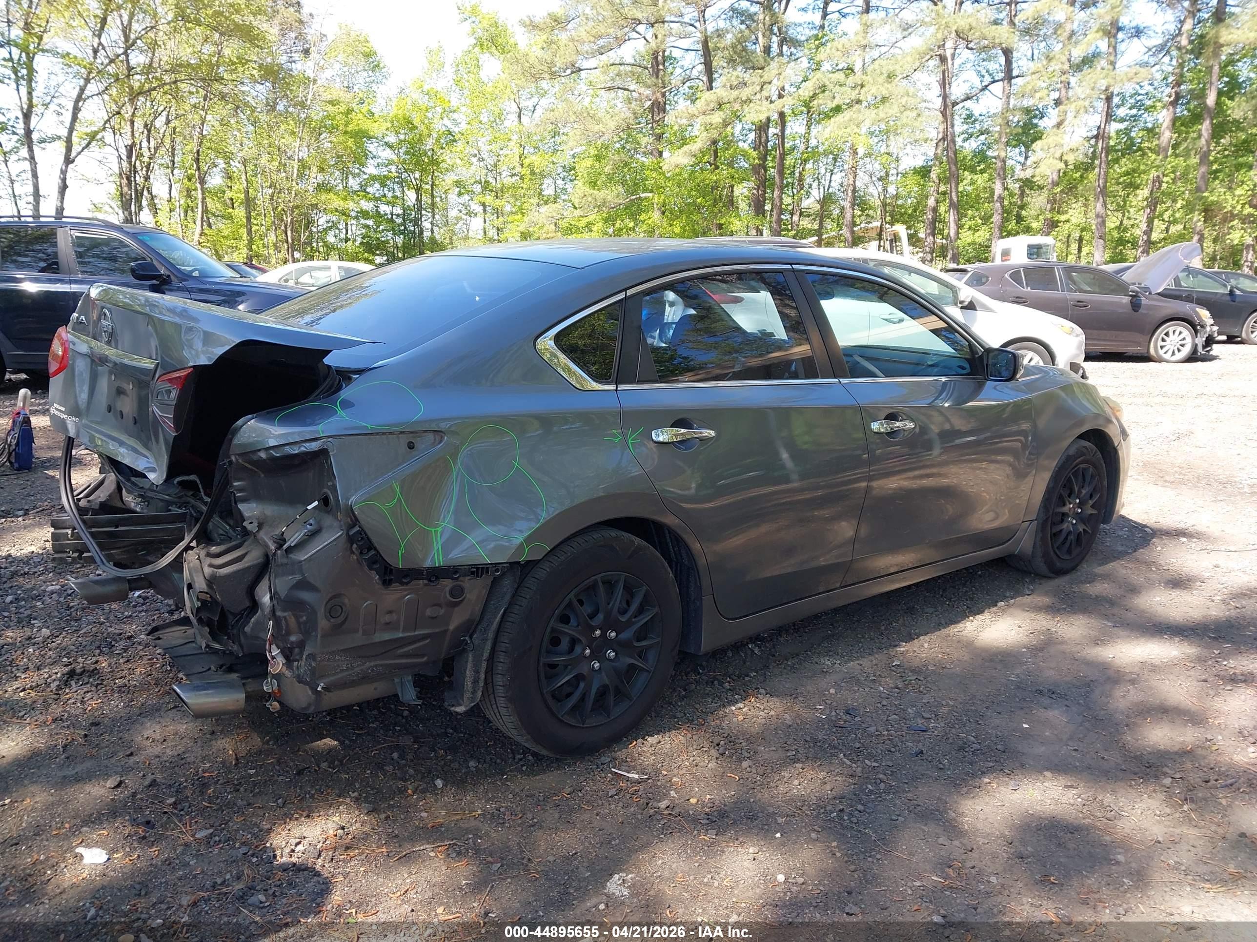 NISSAN ALTIMA image 4