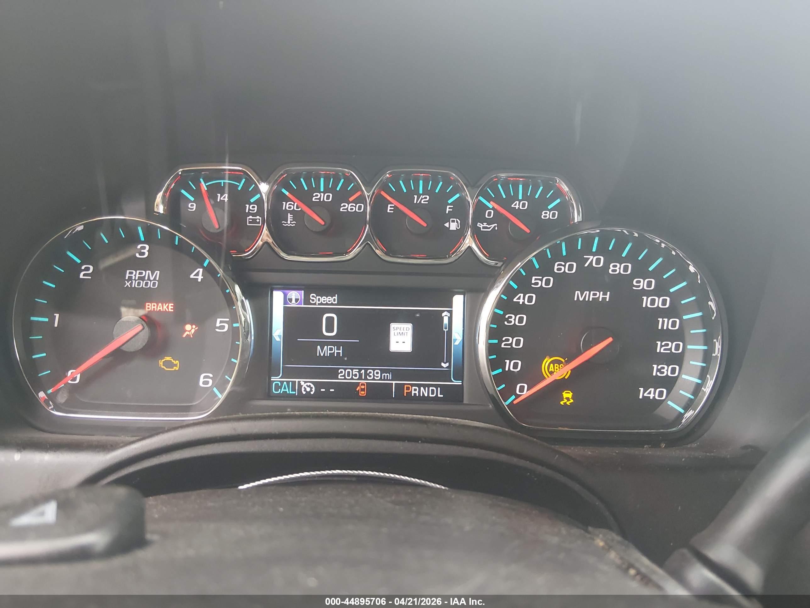 CHEVROLET TAHOE image 7