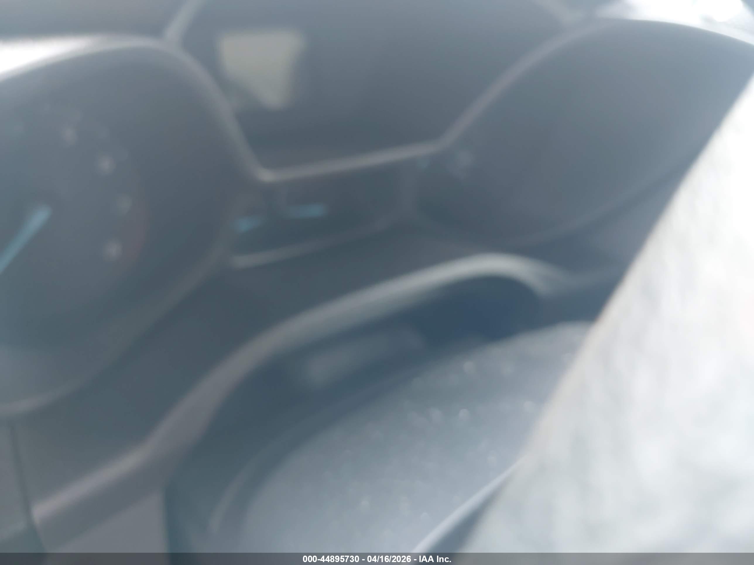 FORD TRANSIT image 7