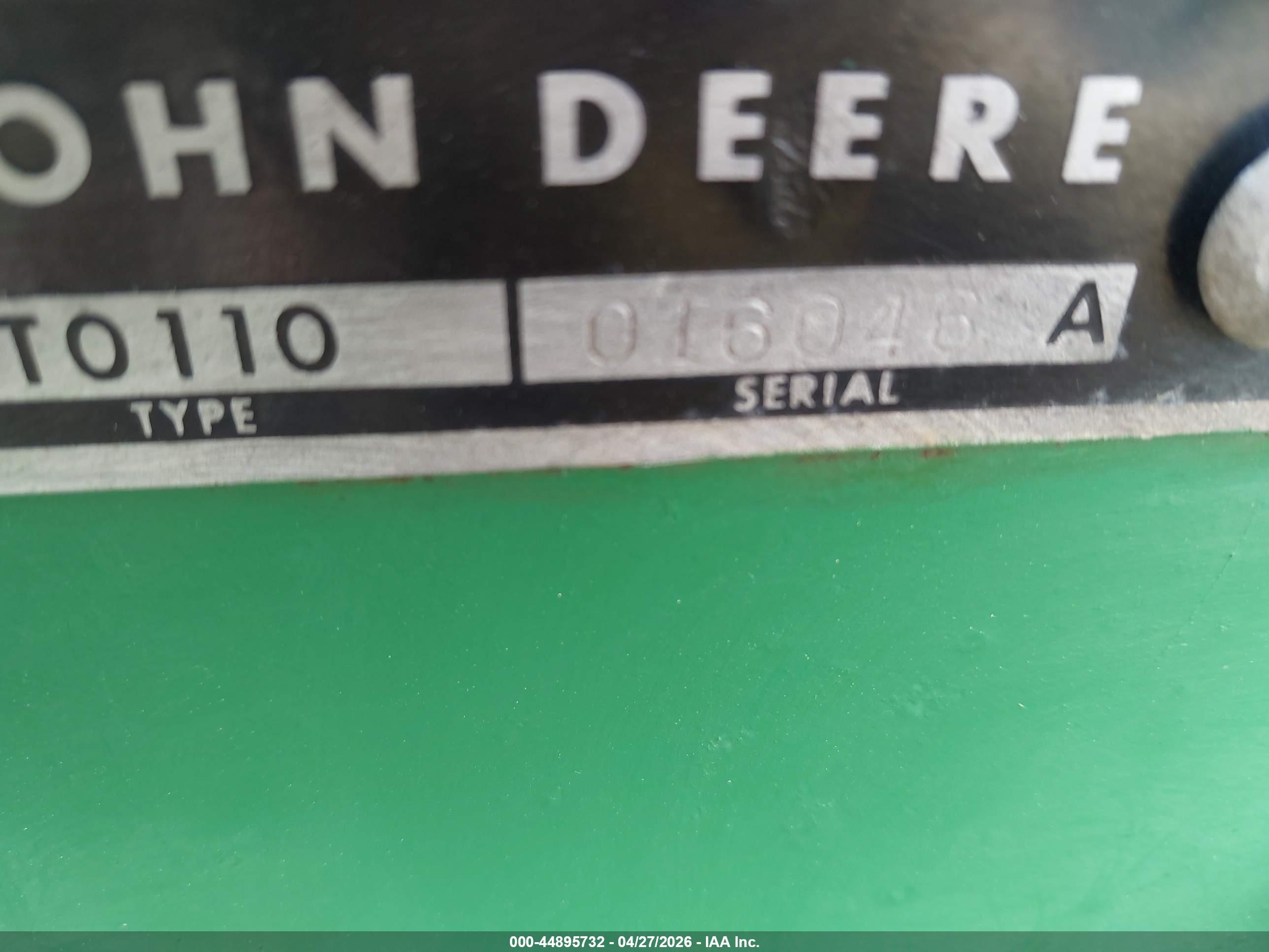 JOHN DEERE image 9