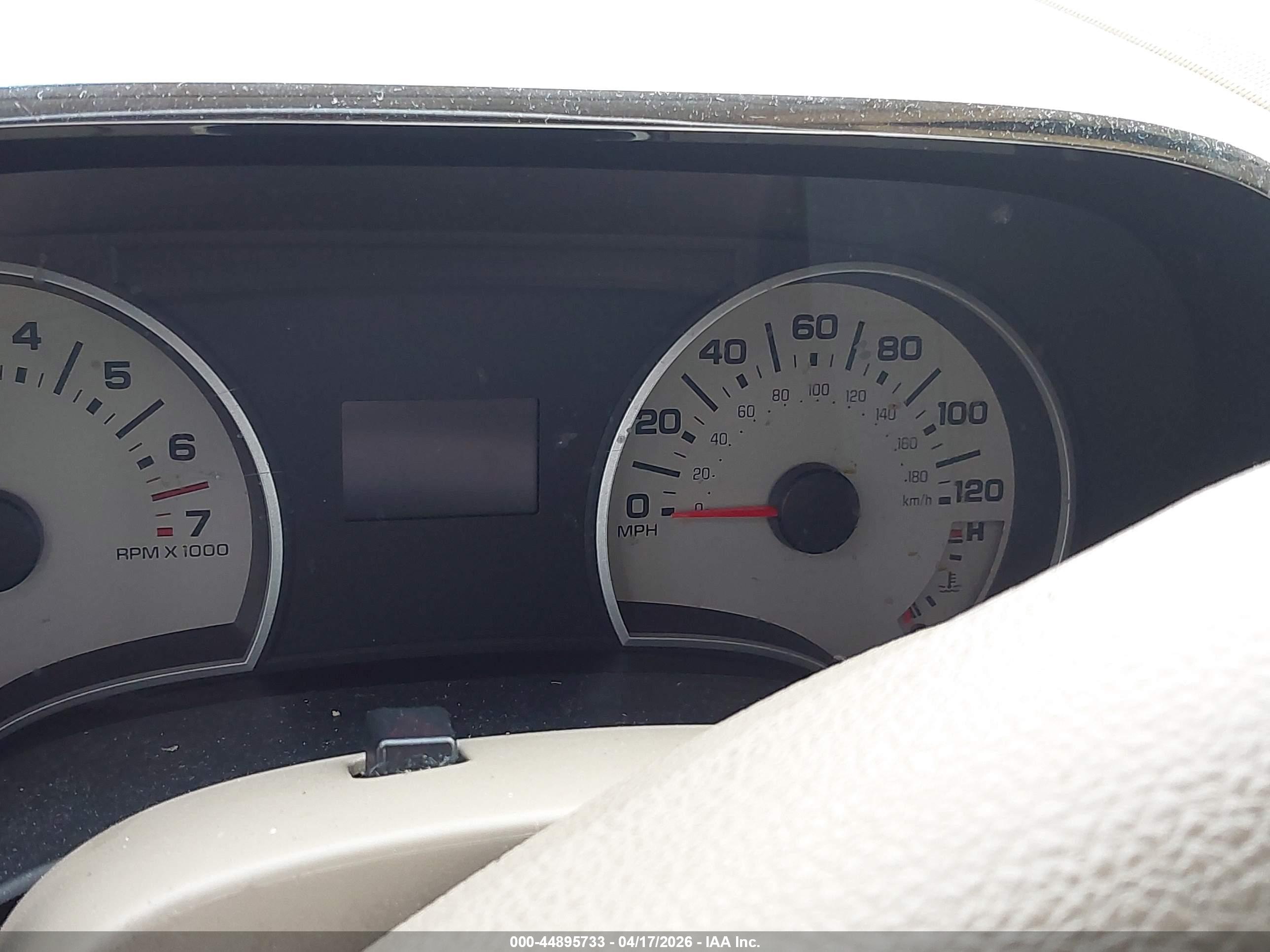 FORD EXPLORER image 7