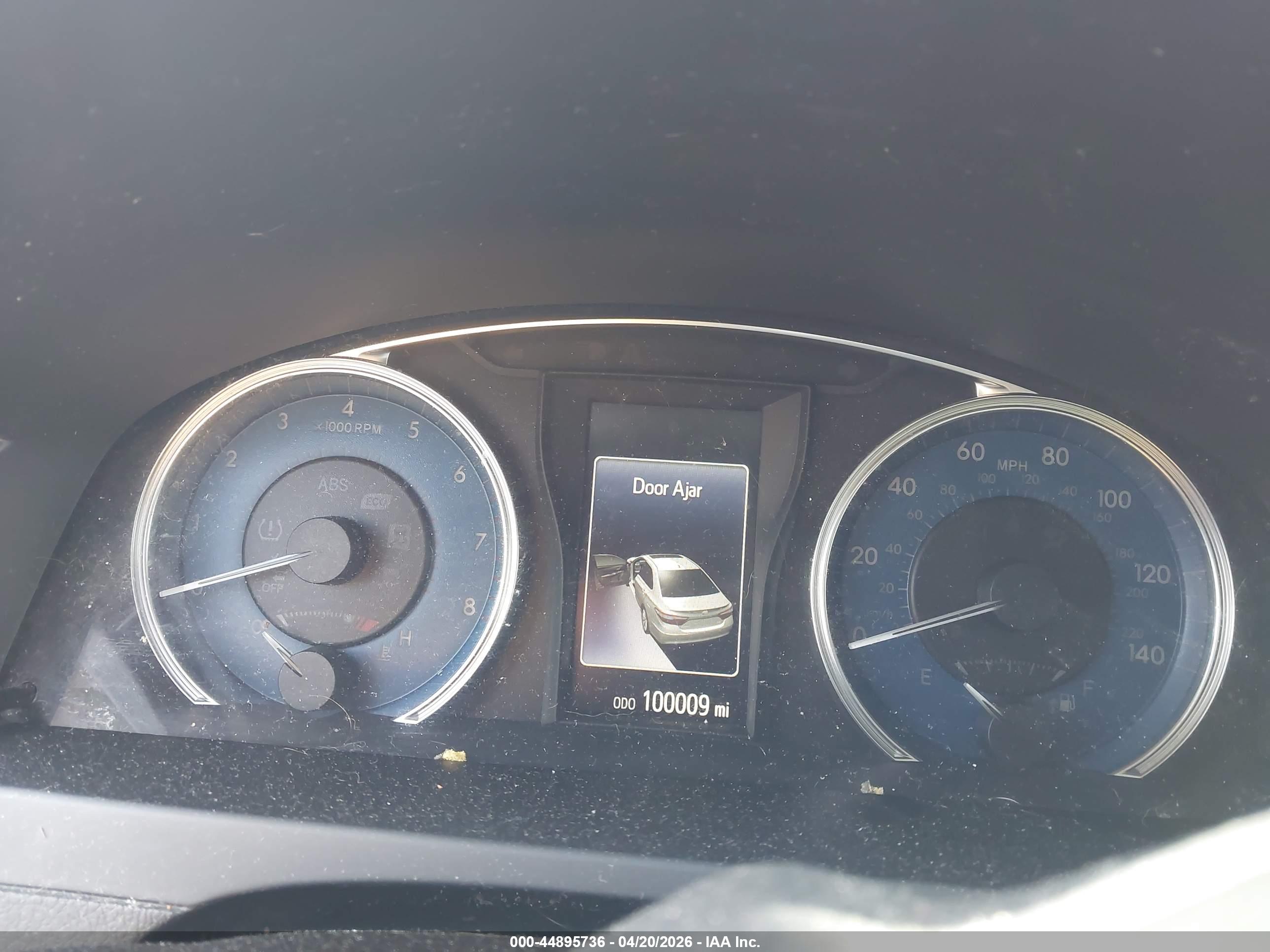 TOYOTA CAMRY image 7