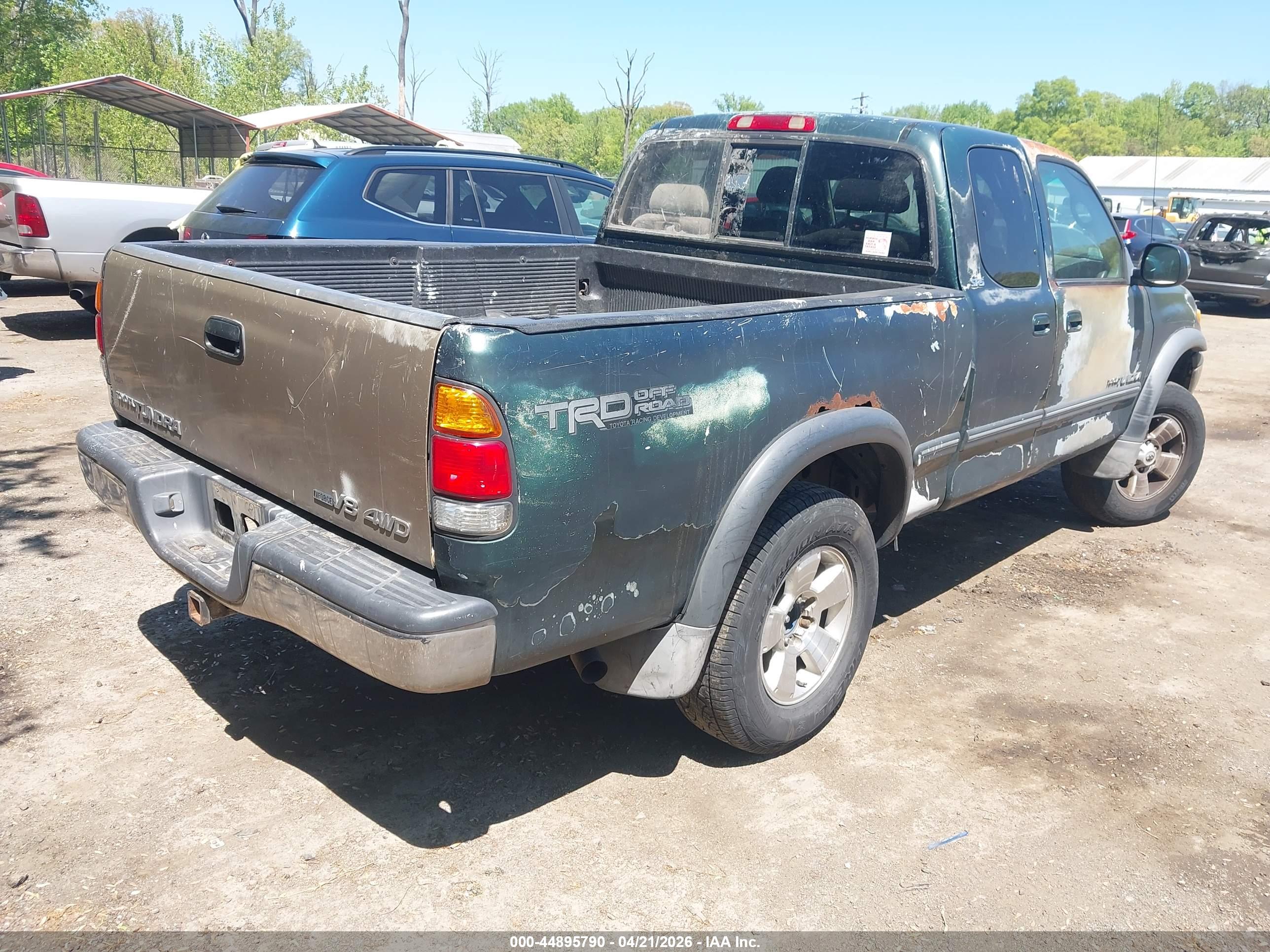 TOYOTA TUNDRA image 4