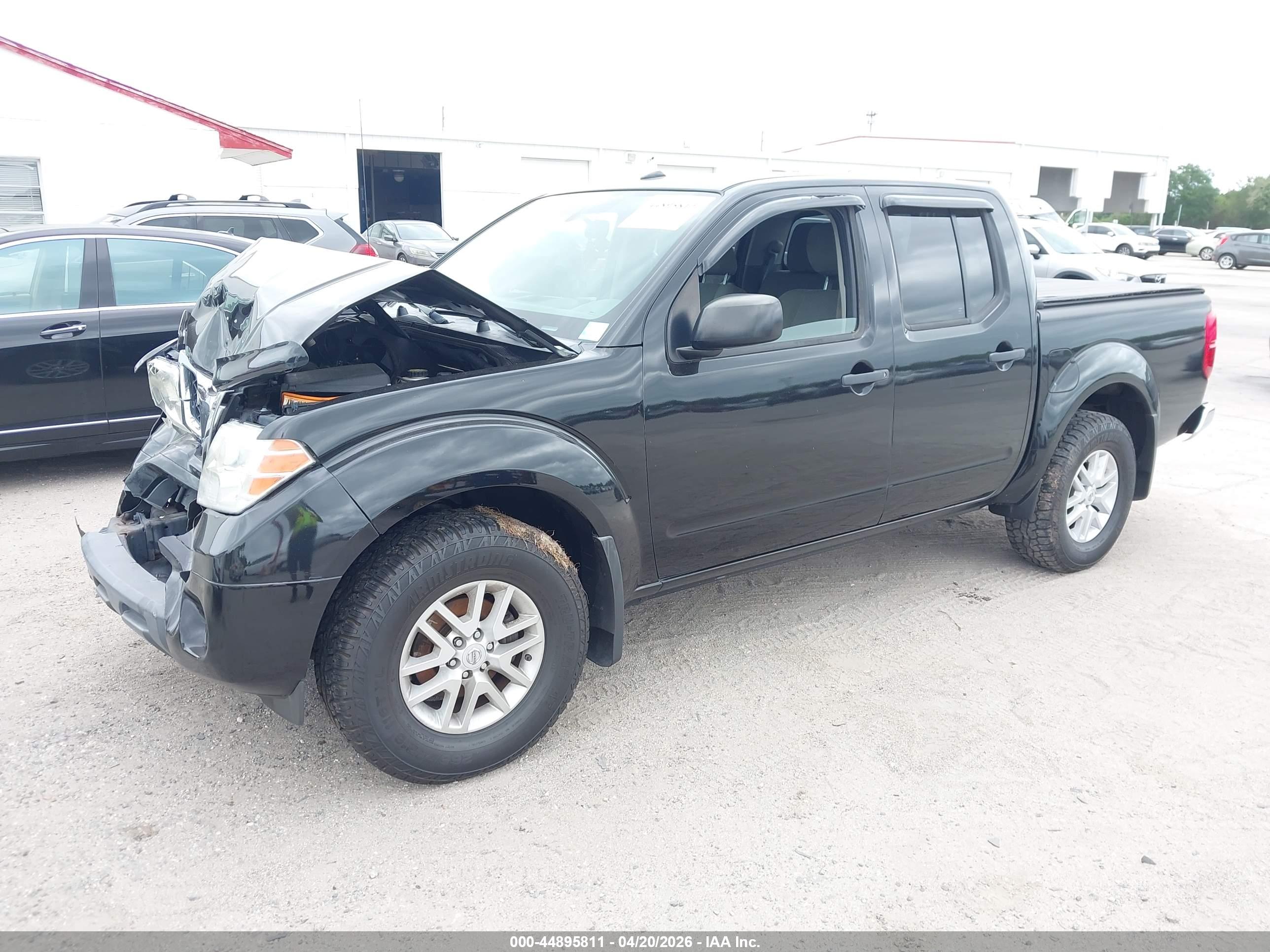 NISSAN FRONTIER image 2