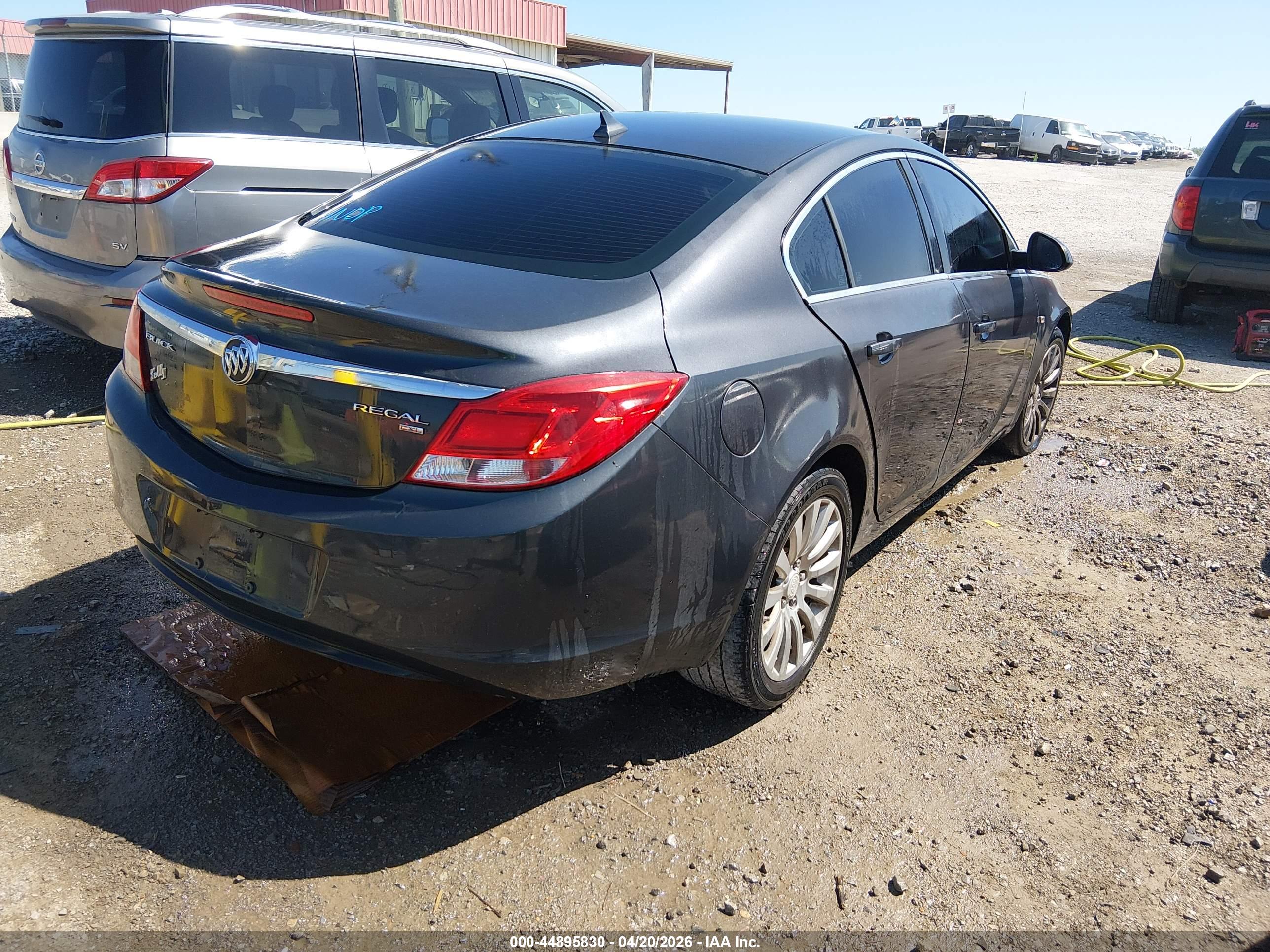 BUICK REGAL image 4
