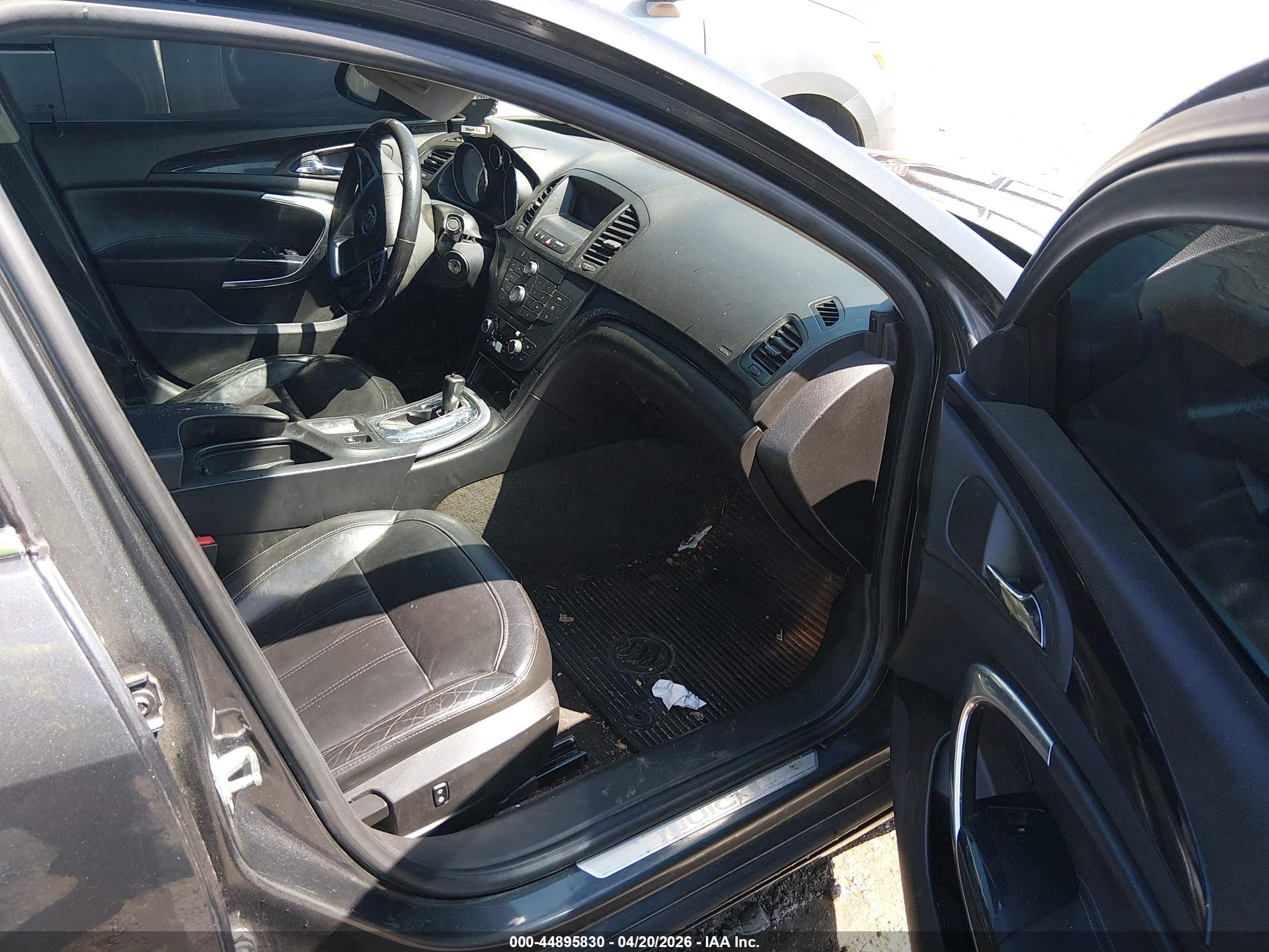 BUICK REGAL image 5