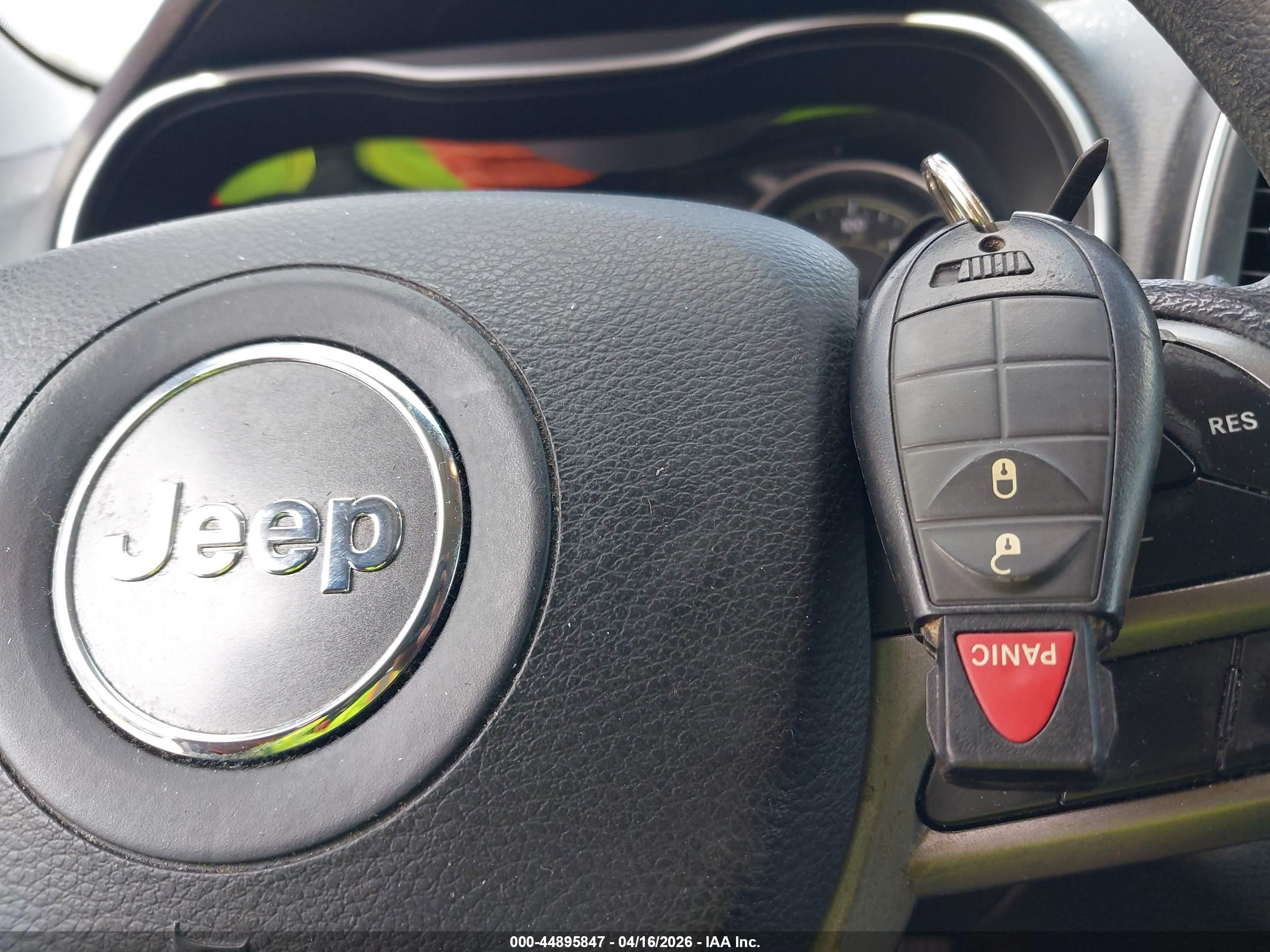 JEEP CHEROKEE image 11