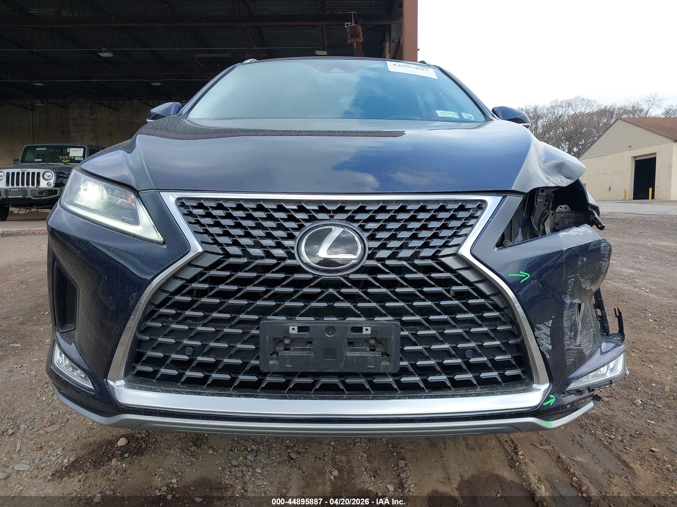 LEXUS RX image 6