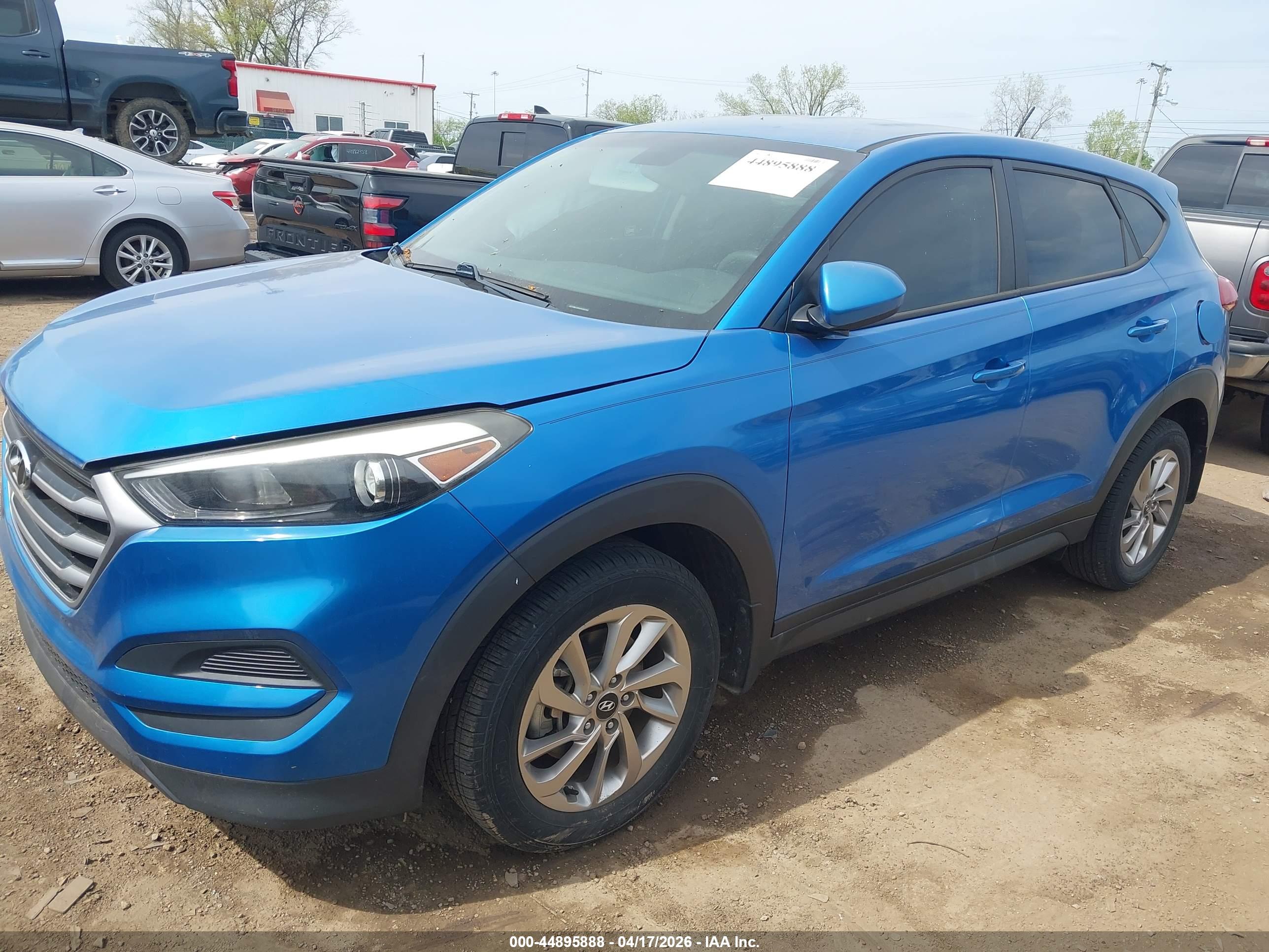 HYUNDAI TUCSON image 2