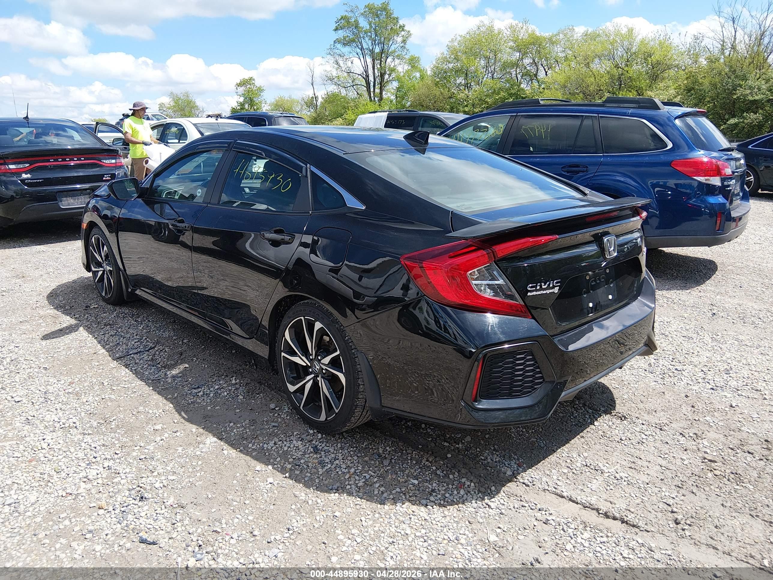HONDA CIVIC image 3