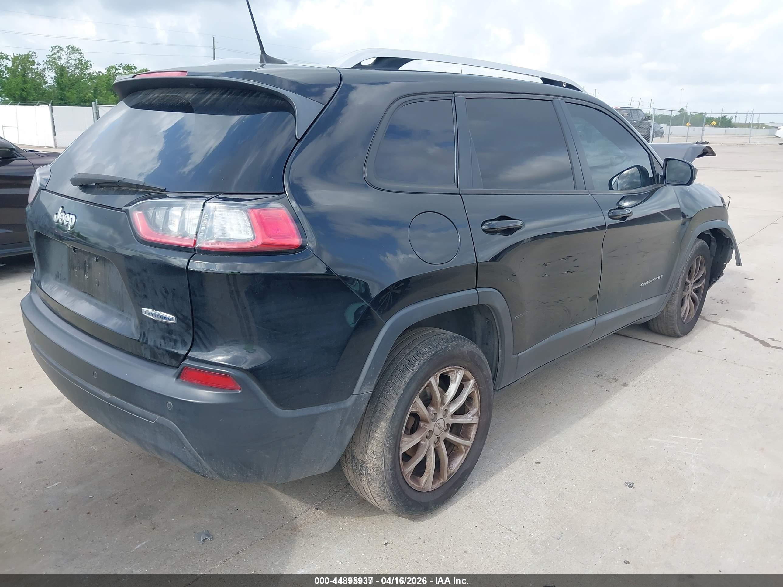 JEEP CHEROKEE image 4