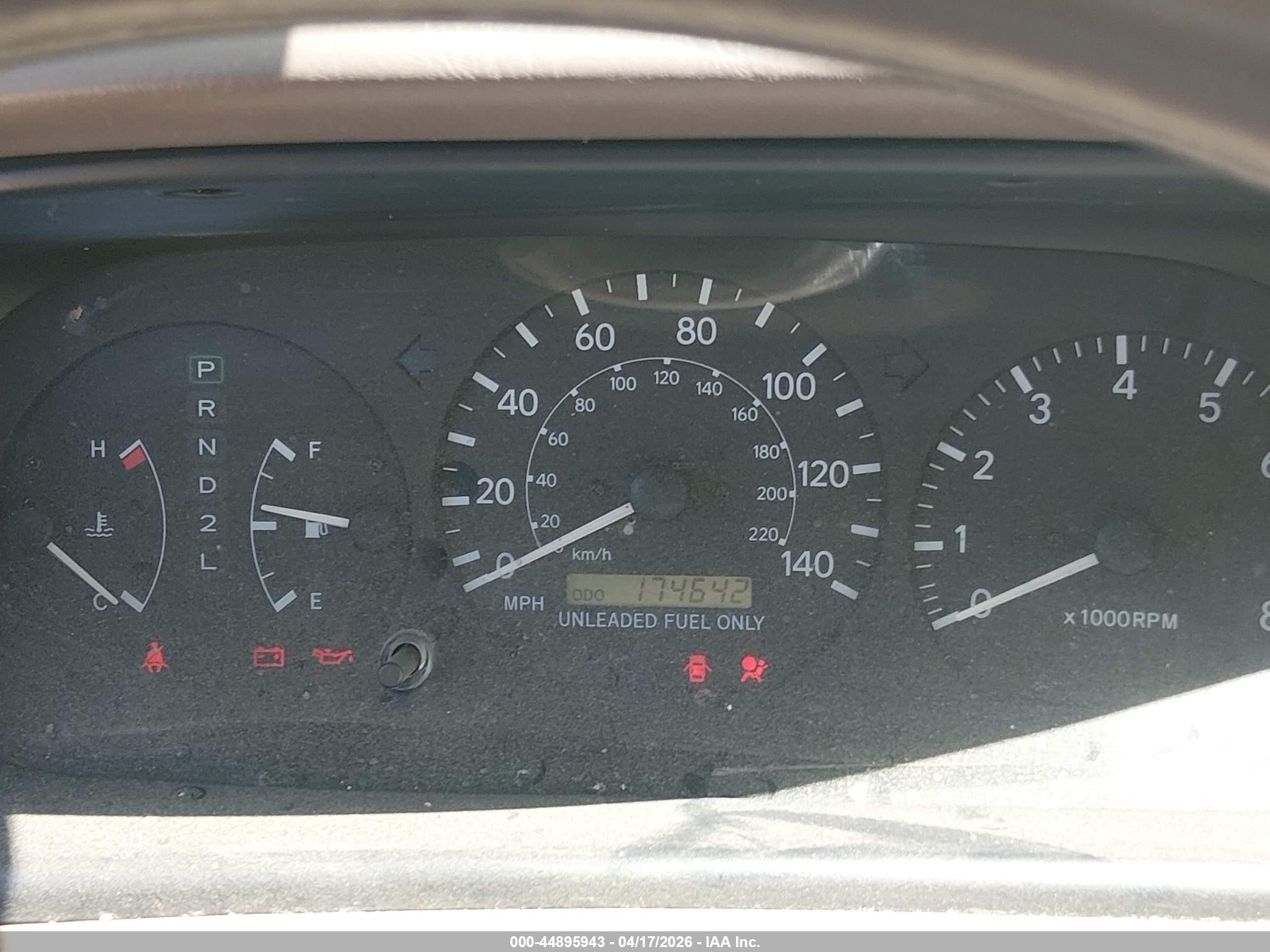 TOYOTA CAMRY image 7