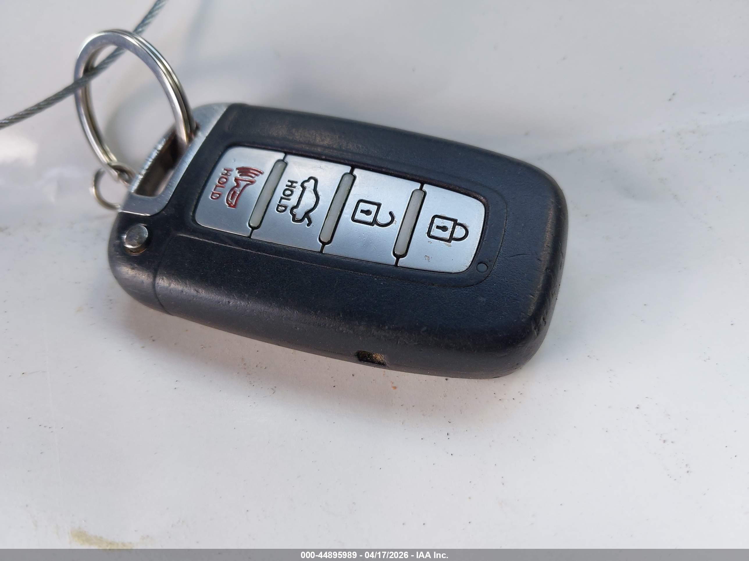 HYUNDAI SONATA image 11