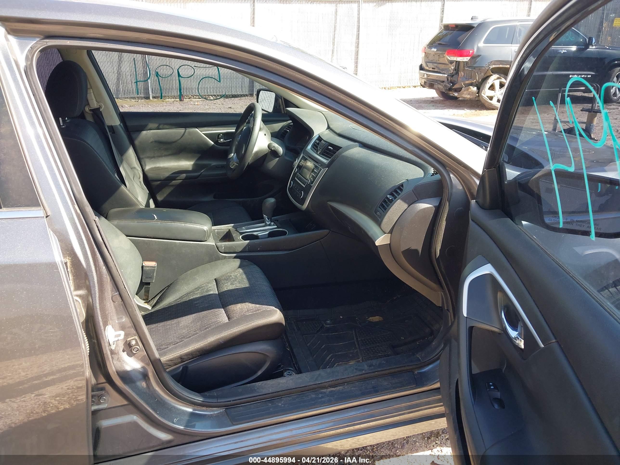 NISSAN ALTIMA image 5