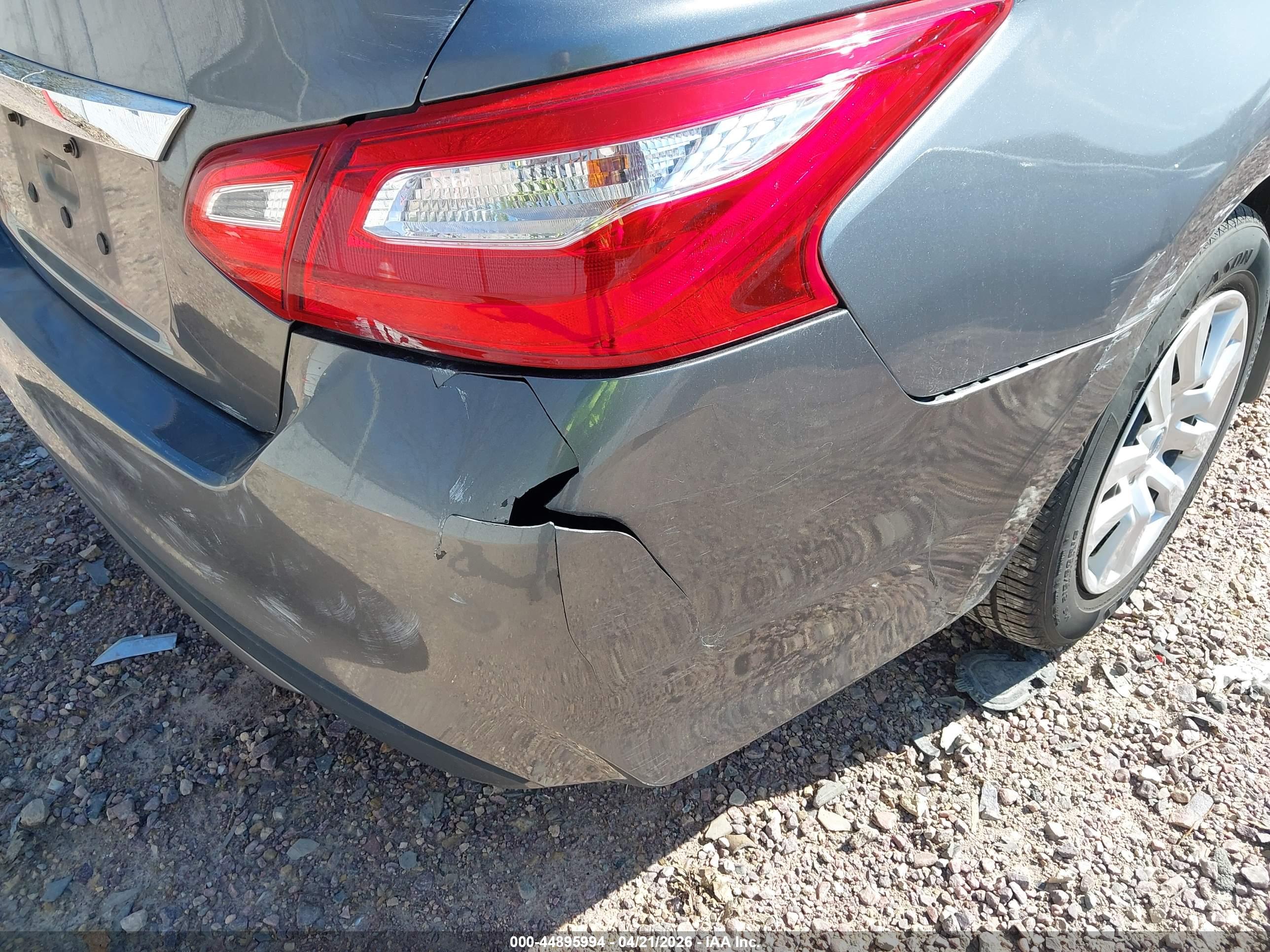 NISSAN ALTIMA image 6