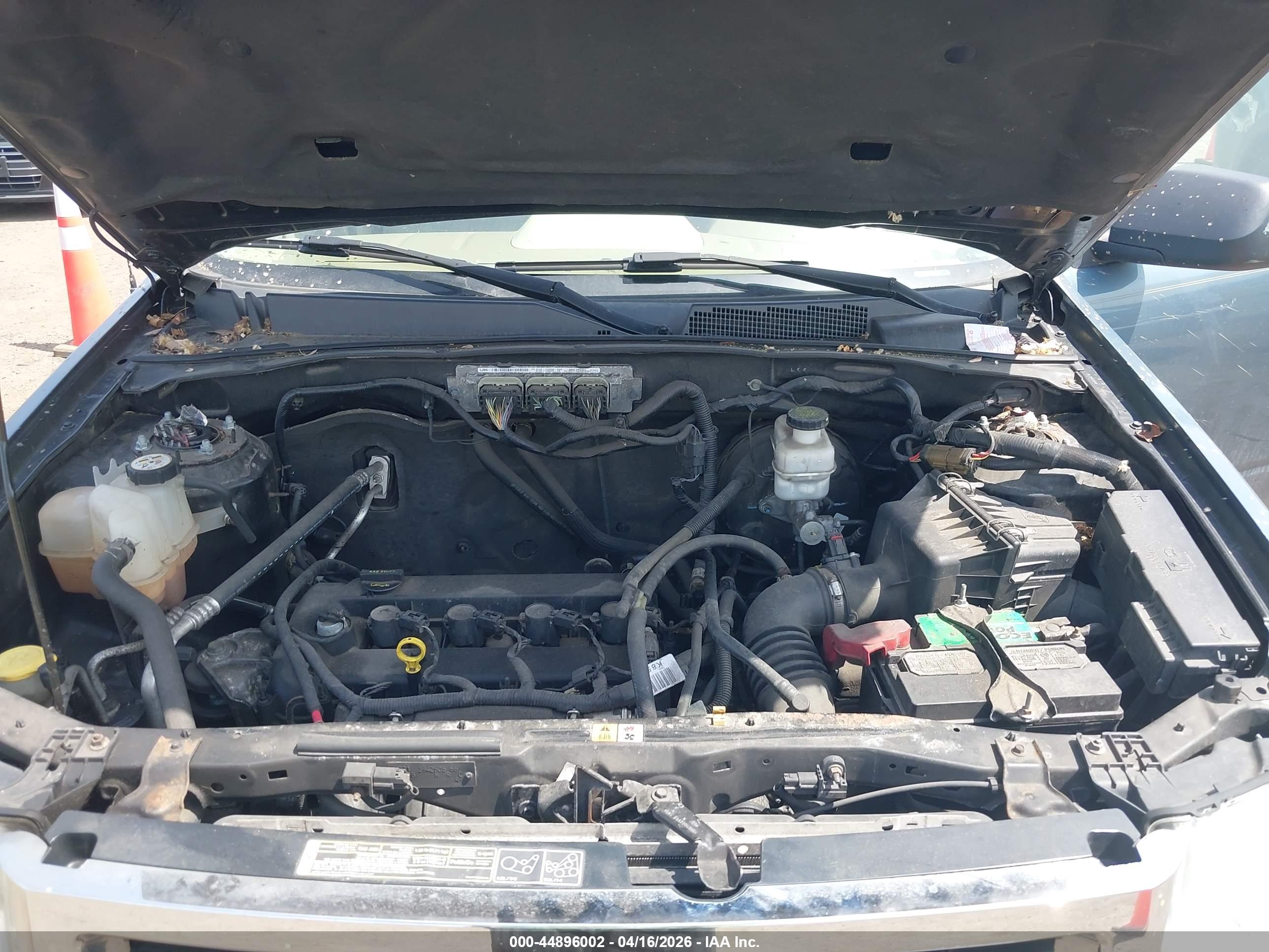 FORD ESCAPE image 10