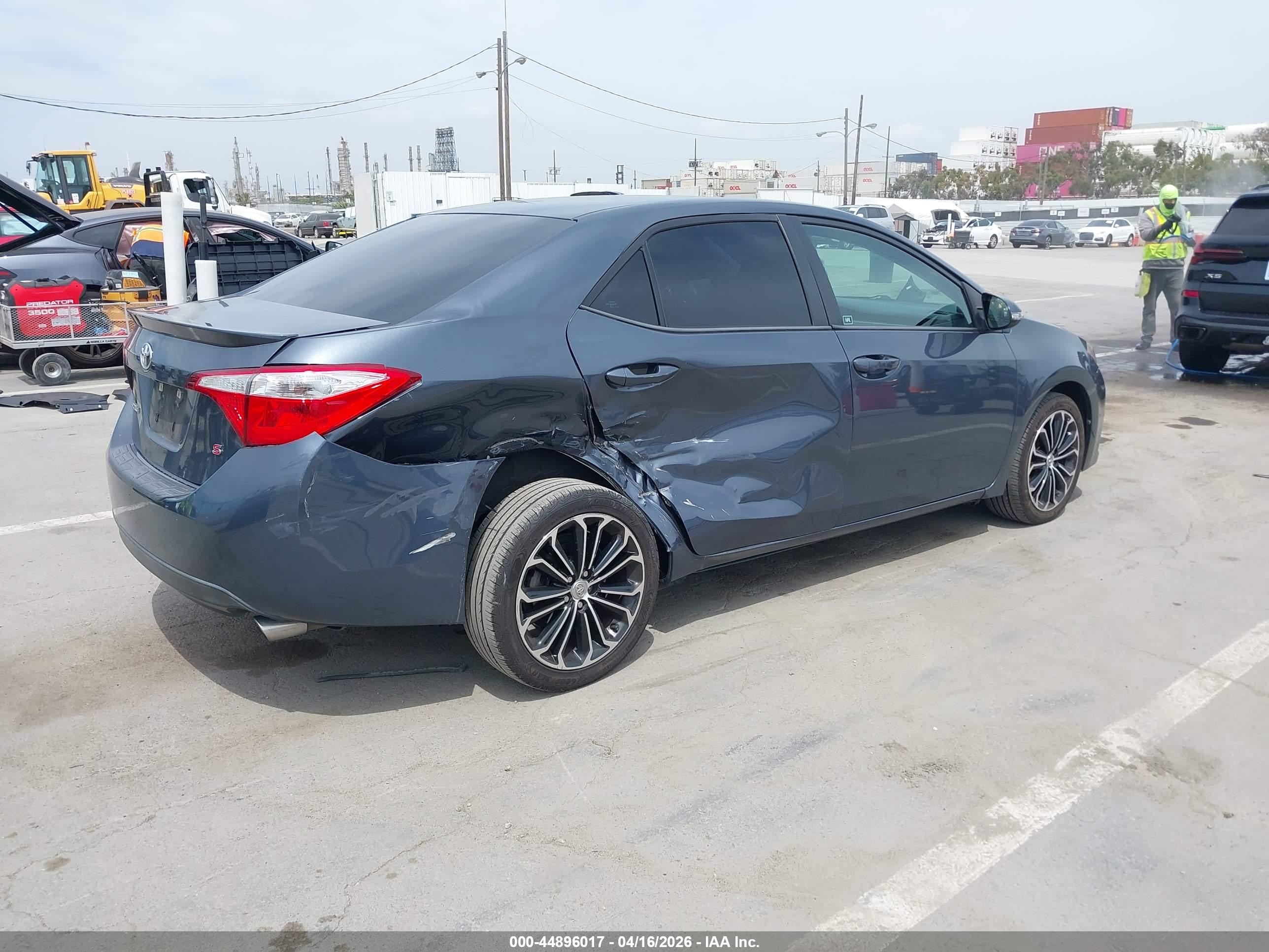 TOYOTA COROLLA image 4