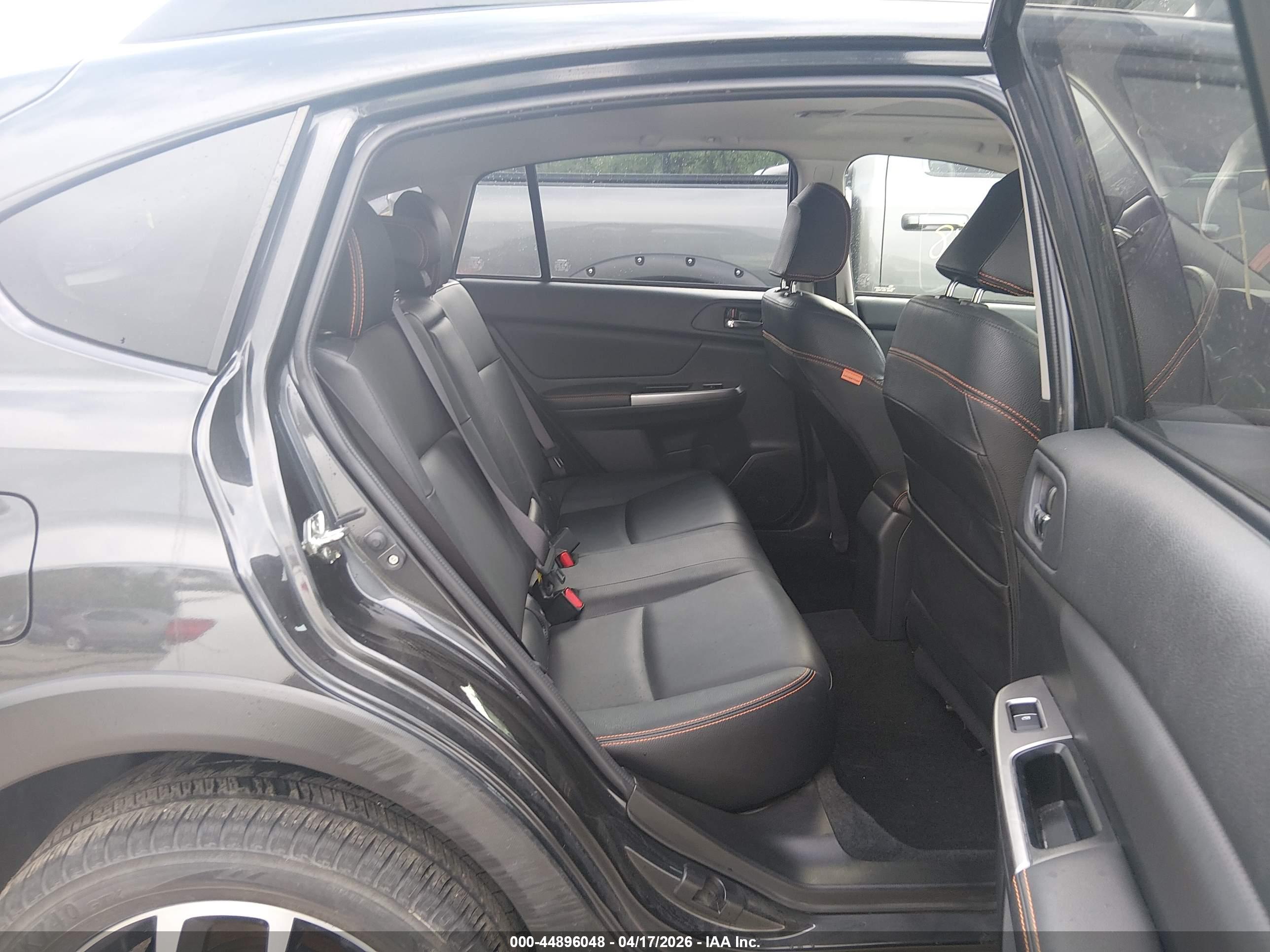 SUBARU CROSSTREK image 8