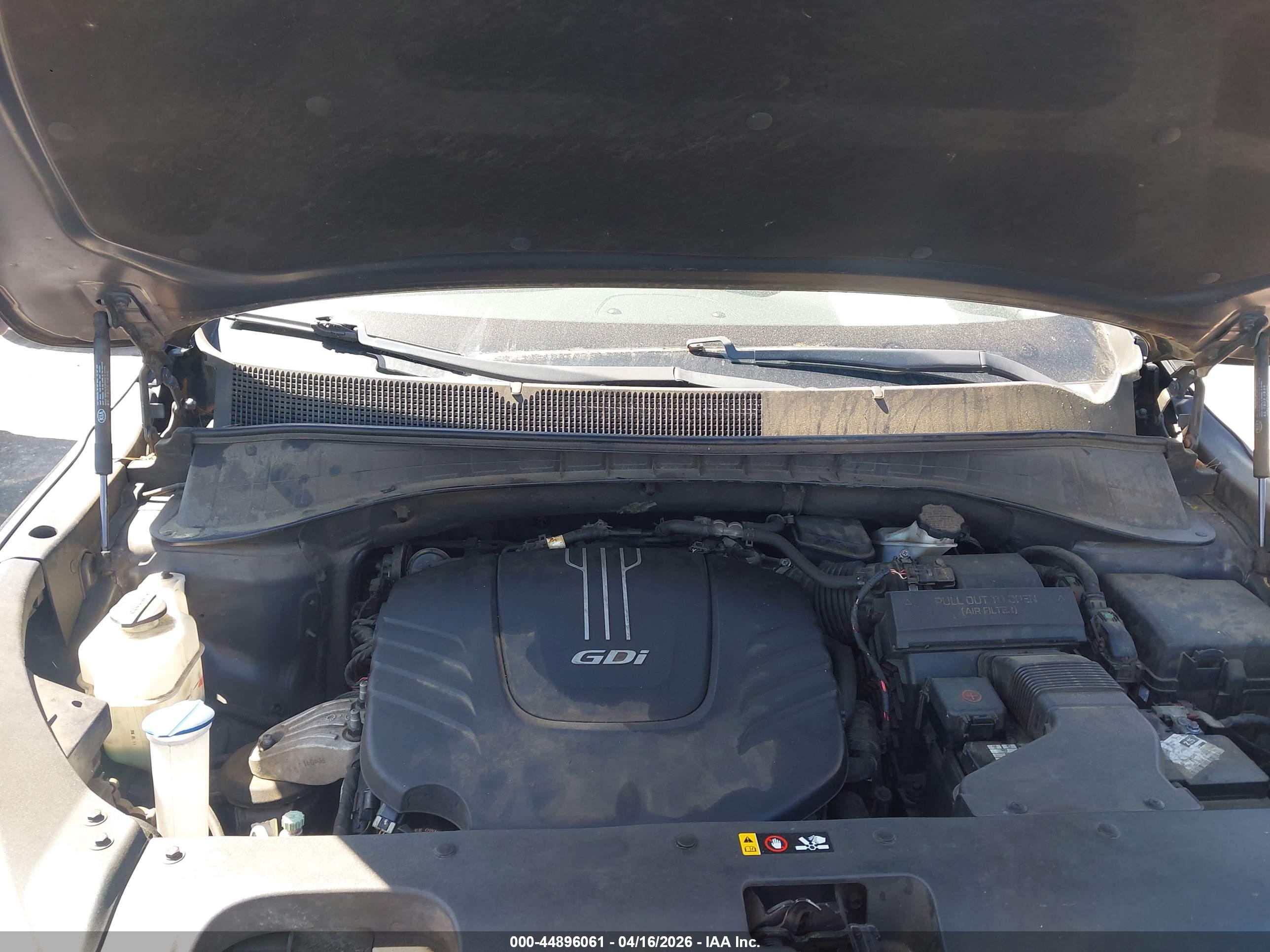 KIA SORENTO image 10