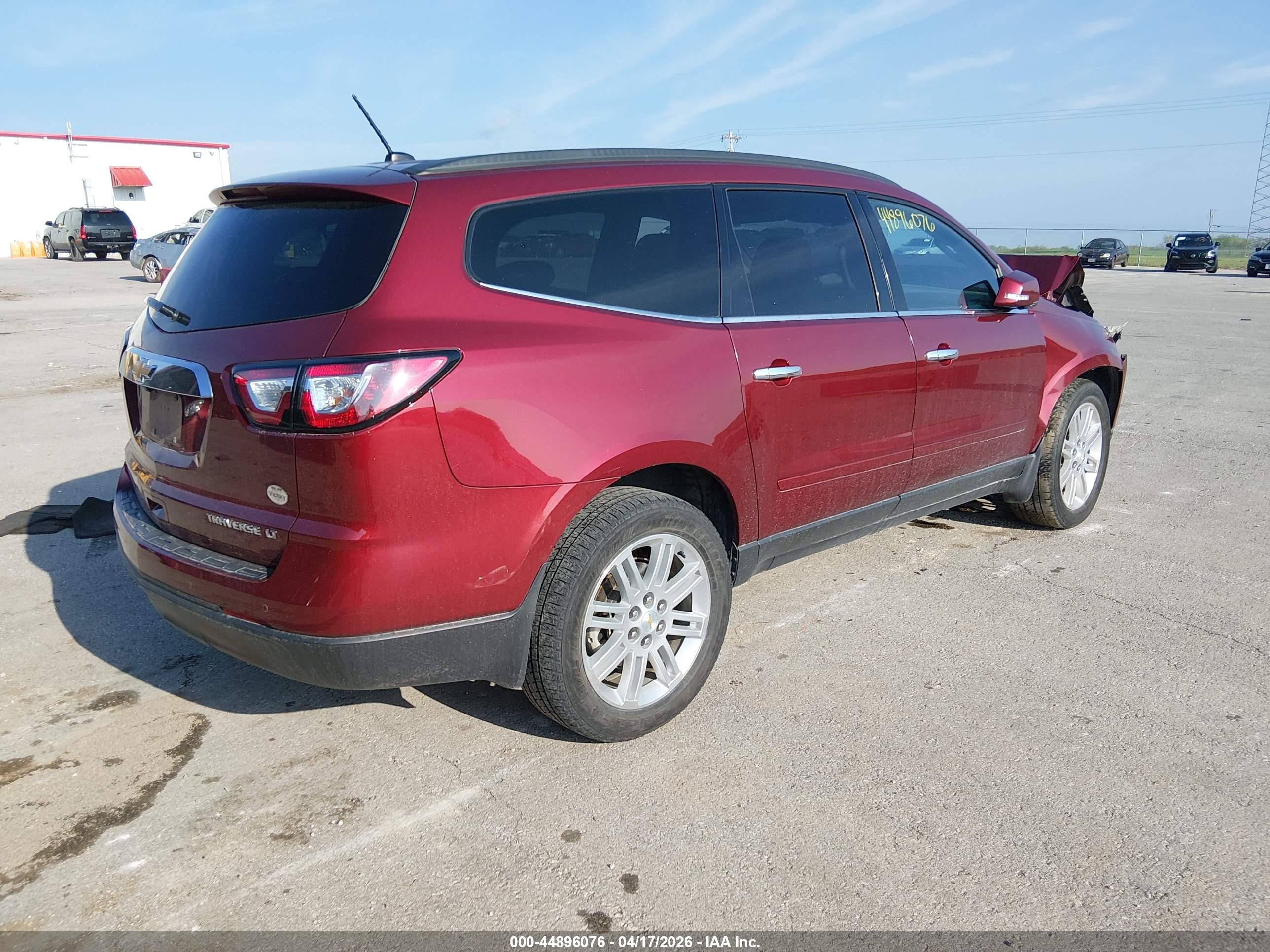 CHEVROLET TRAVERSE image 4