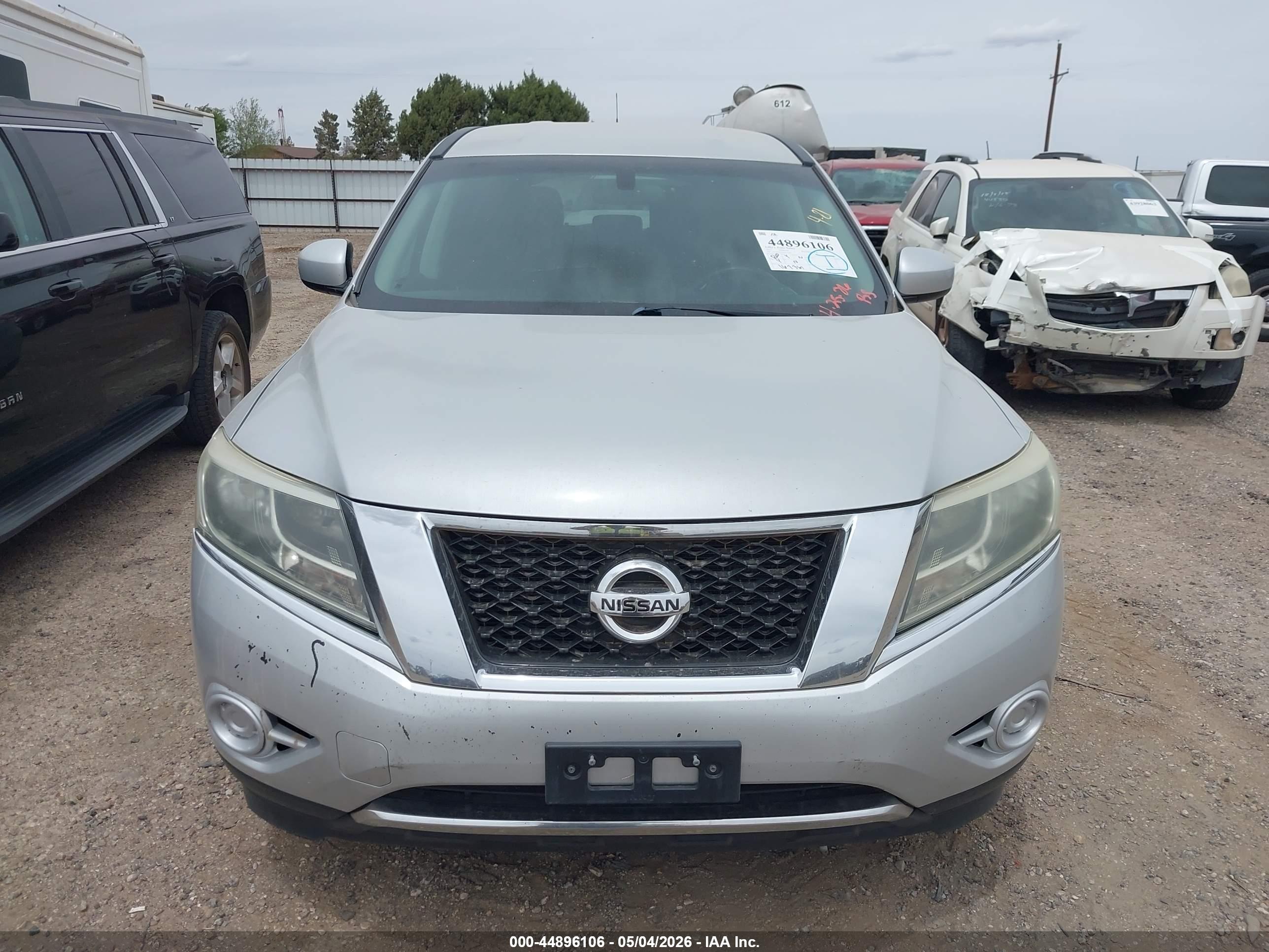 NISSAN PATHFINDER image 6