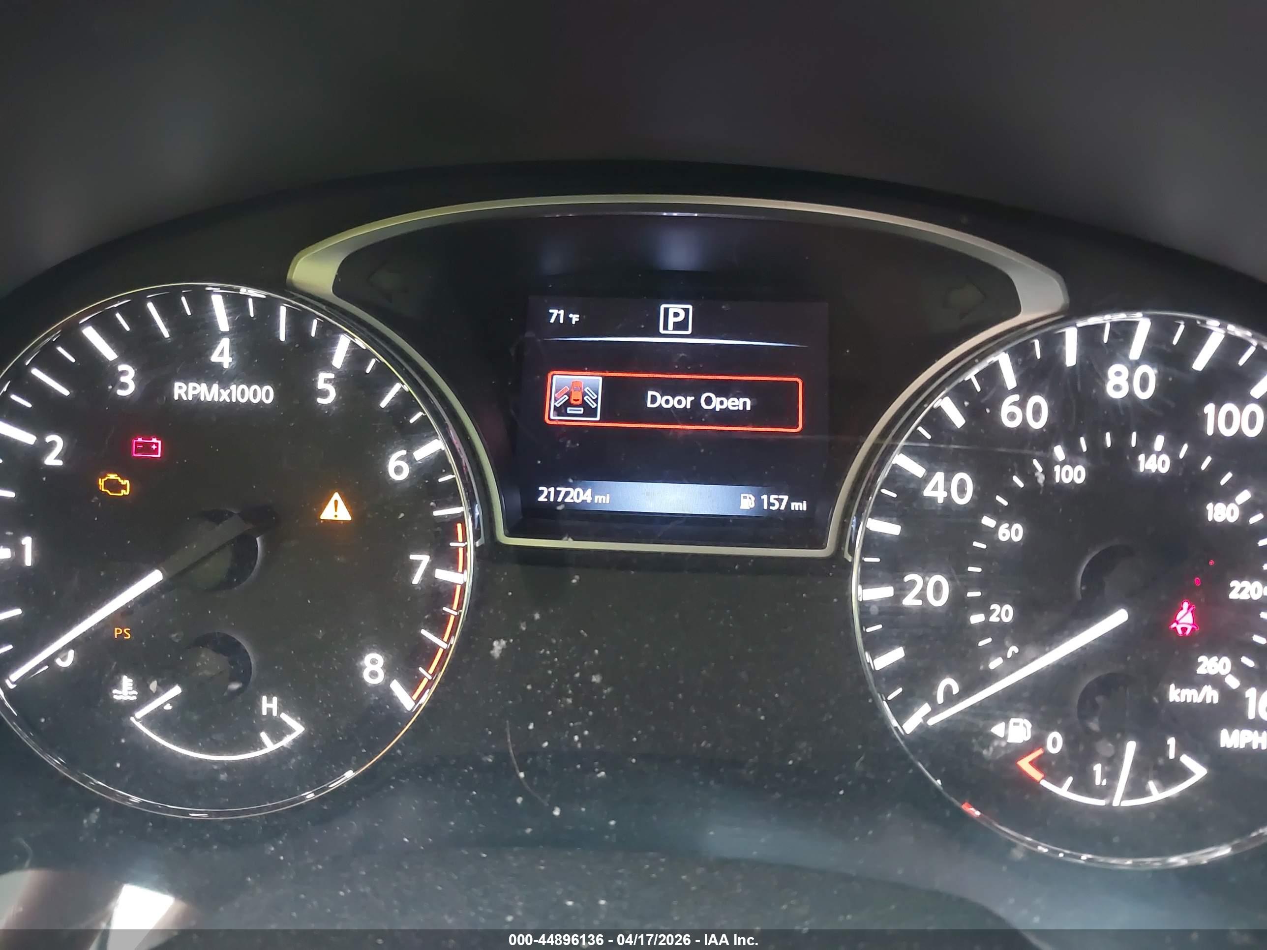 NISSAN PATHFINDER image 7