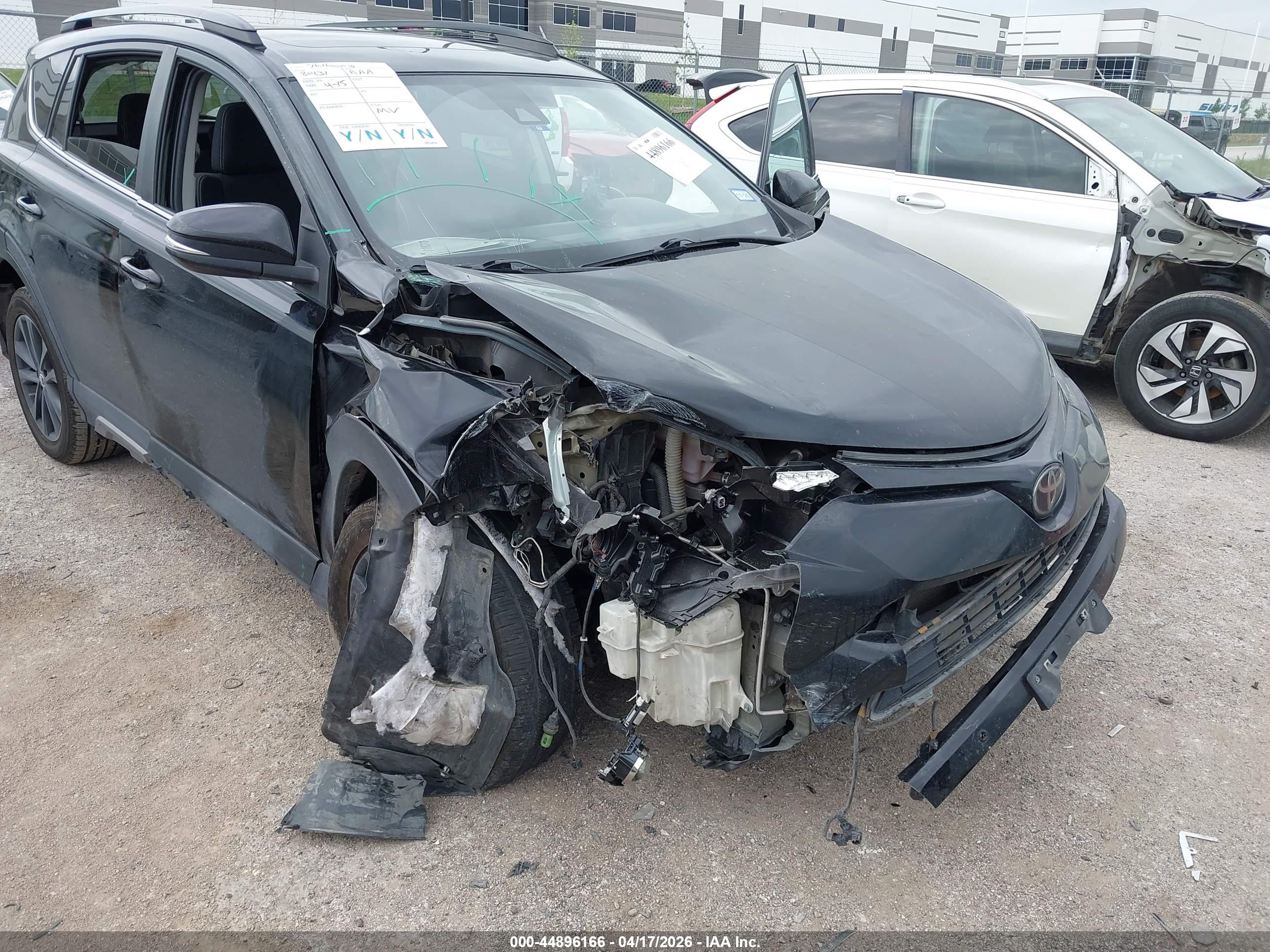TOYOTA RAV4 image 6