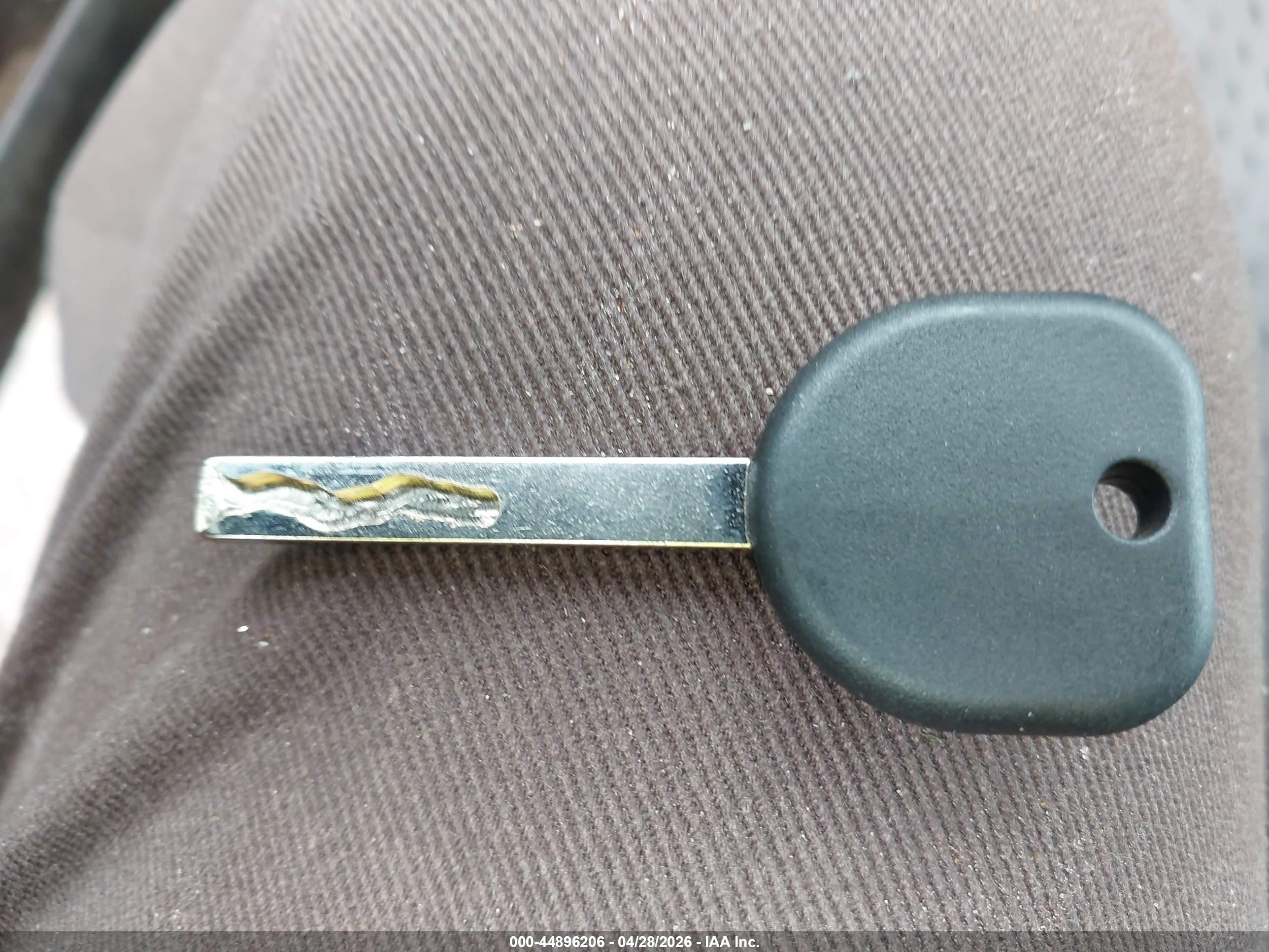 CHEVROLET EQUINOX image 11