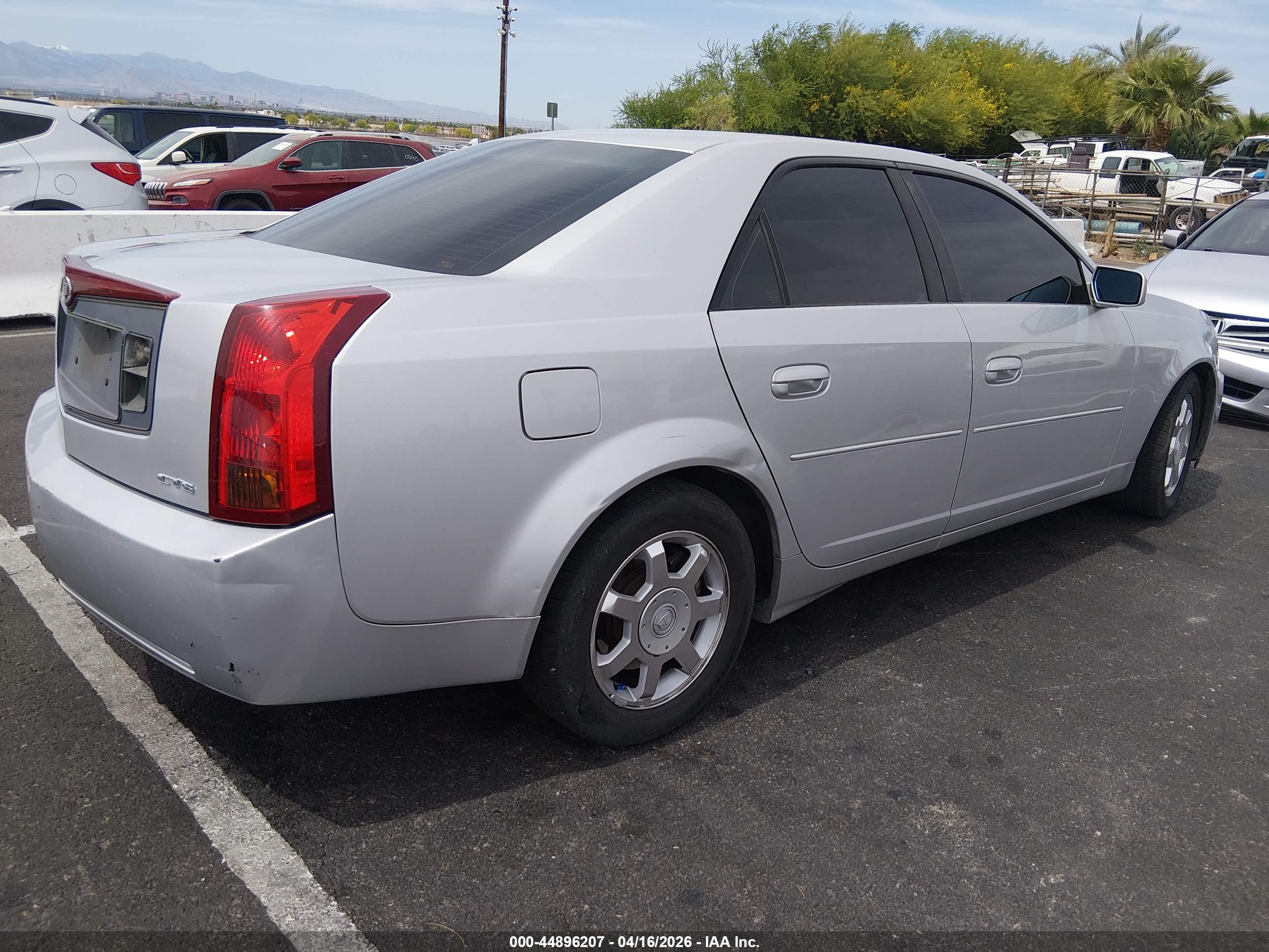 CADILLAC CTS image 4