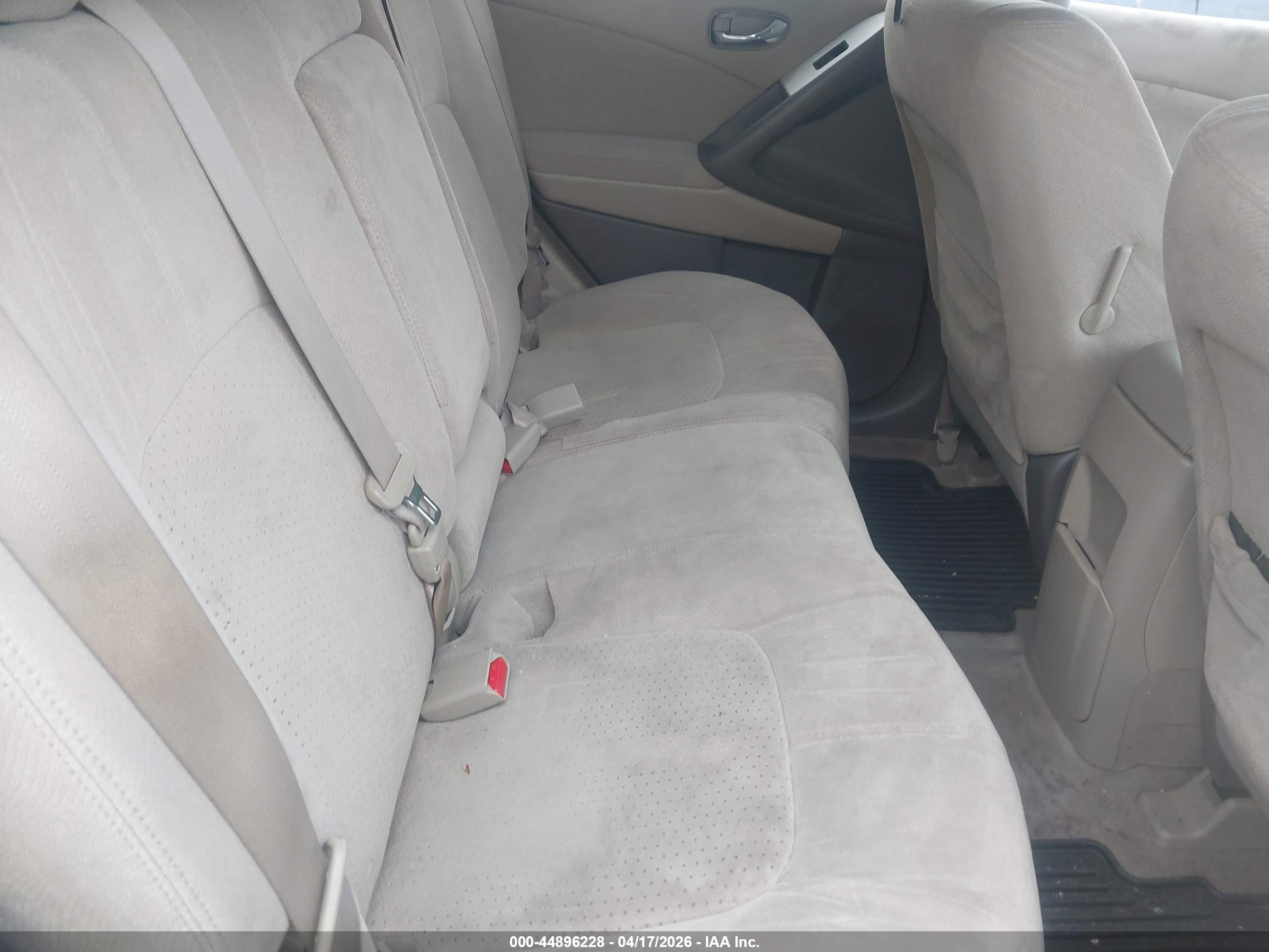 NISSAN MURANO image 8