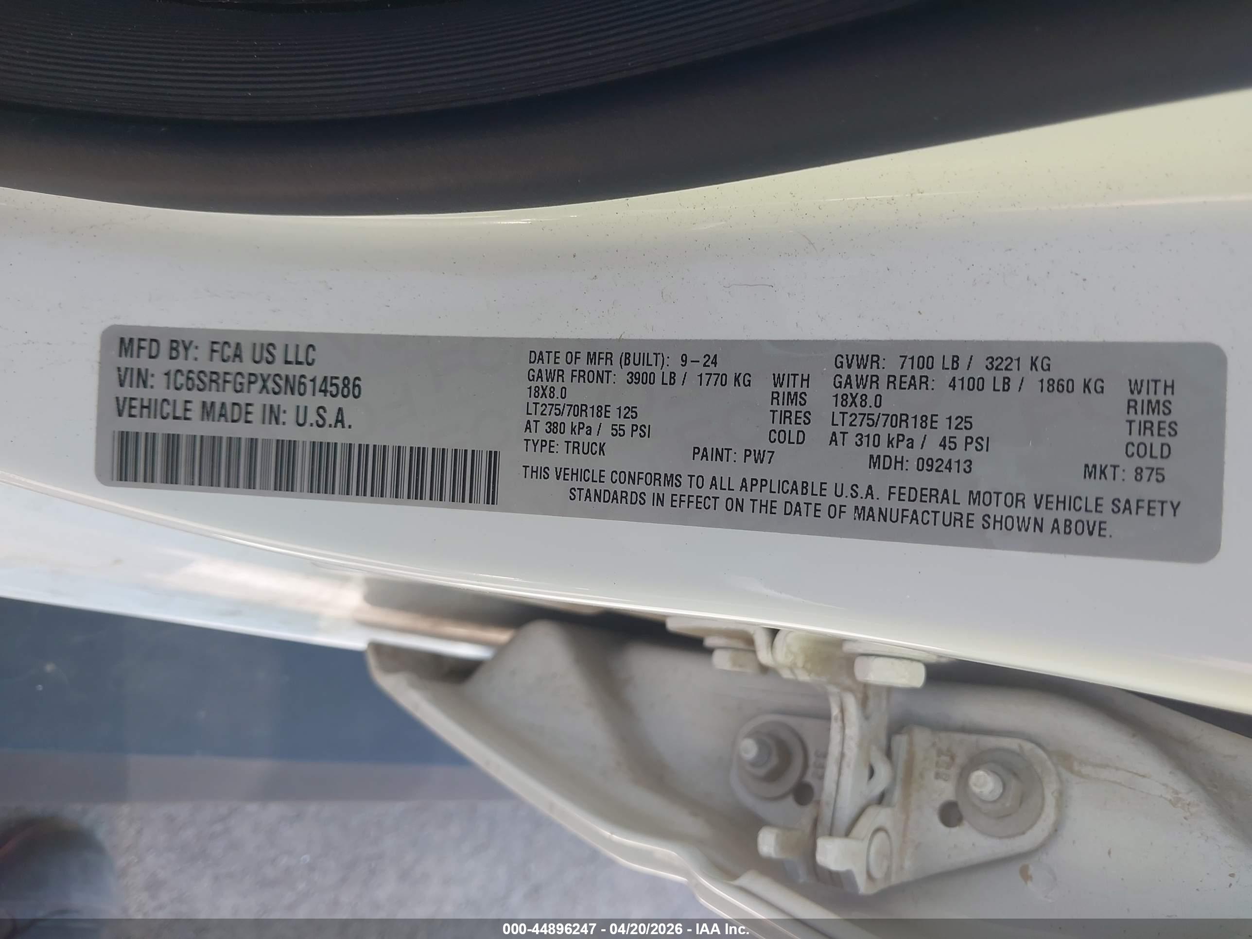 RAM 1500 image 9