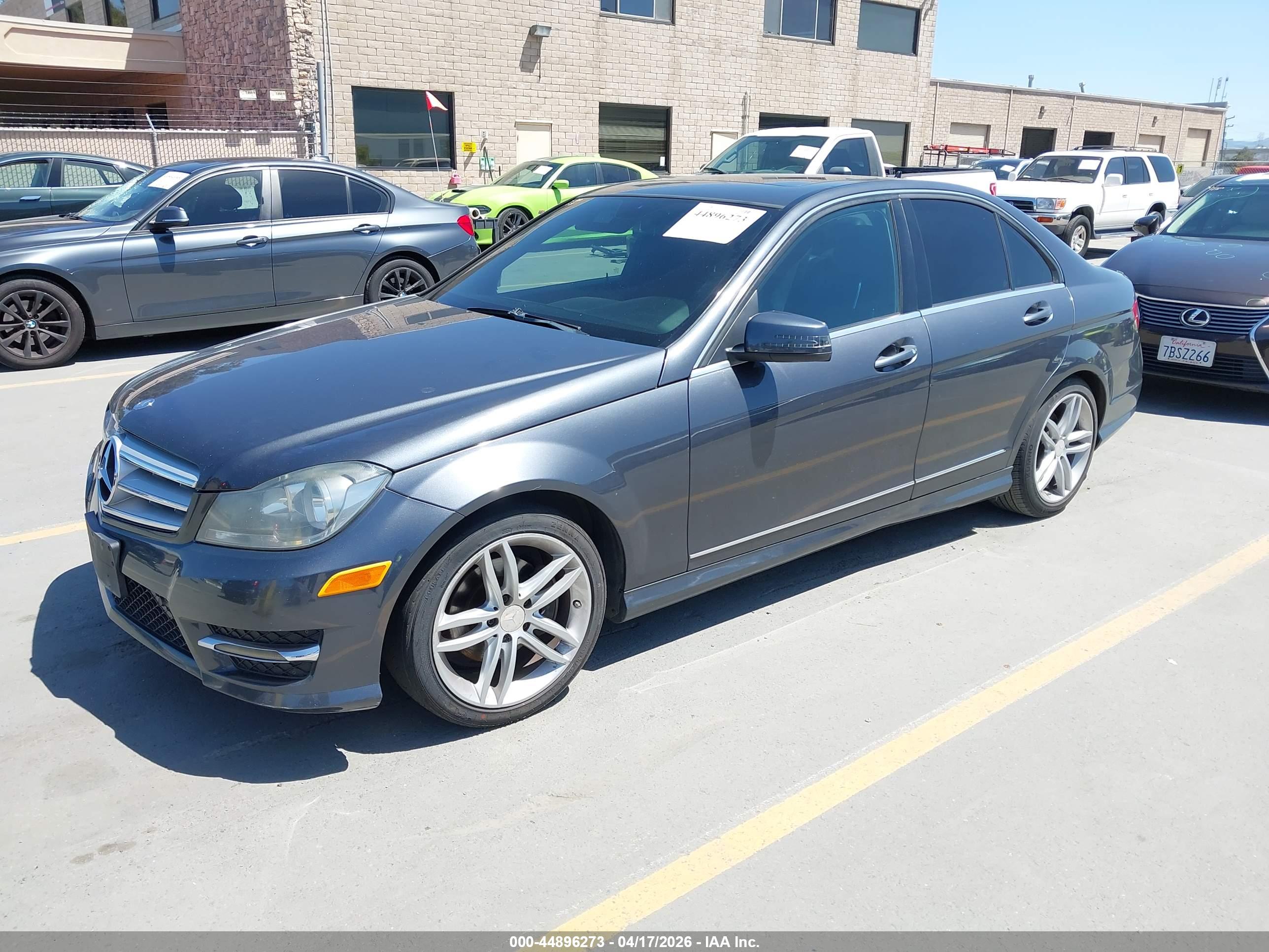 MERCEDES-BENZ C image 2