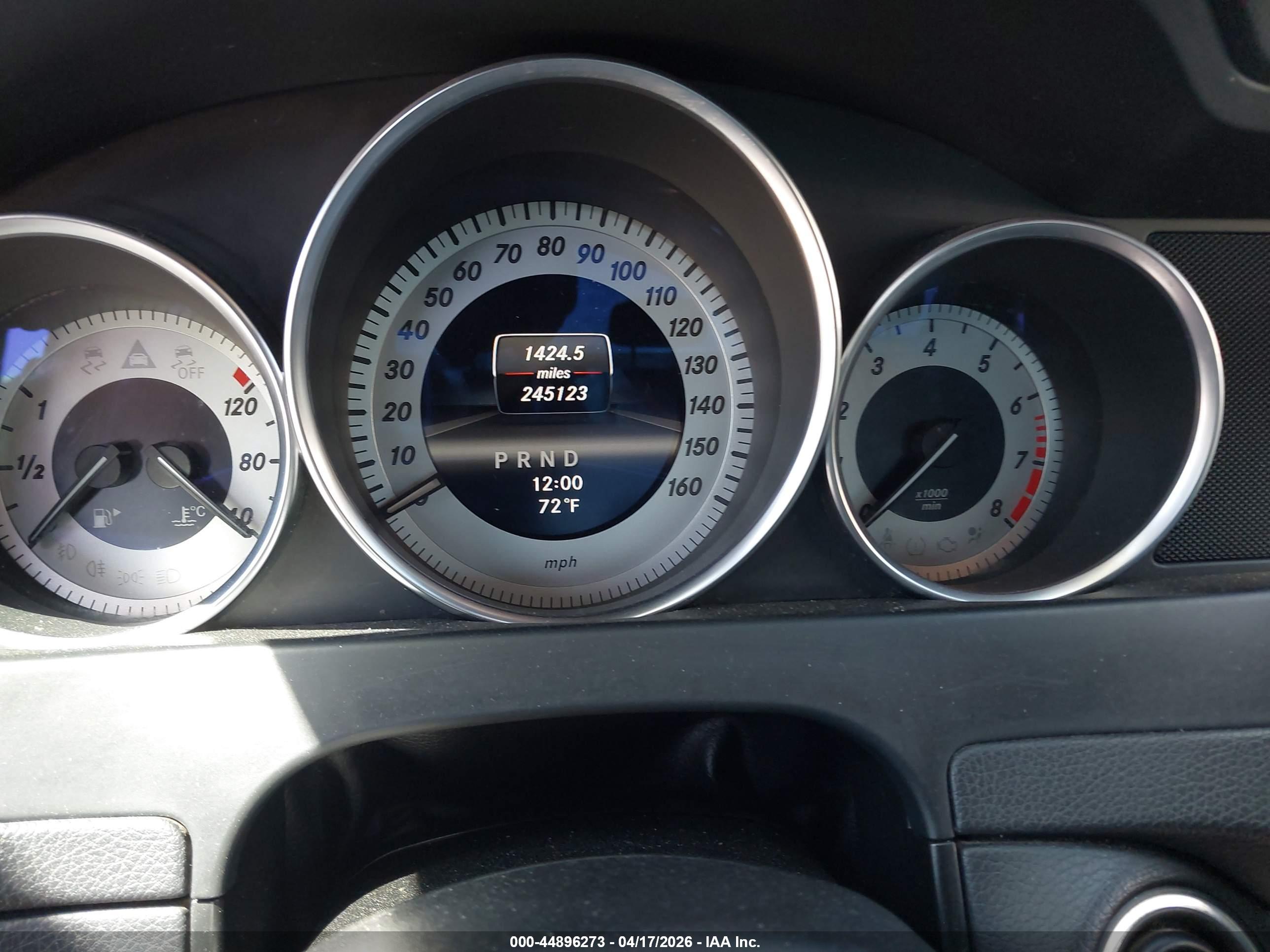 MERCEDES-BENZ C image 7