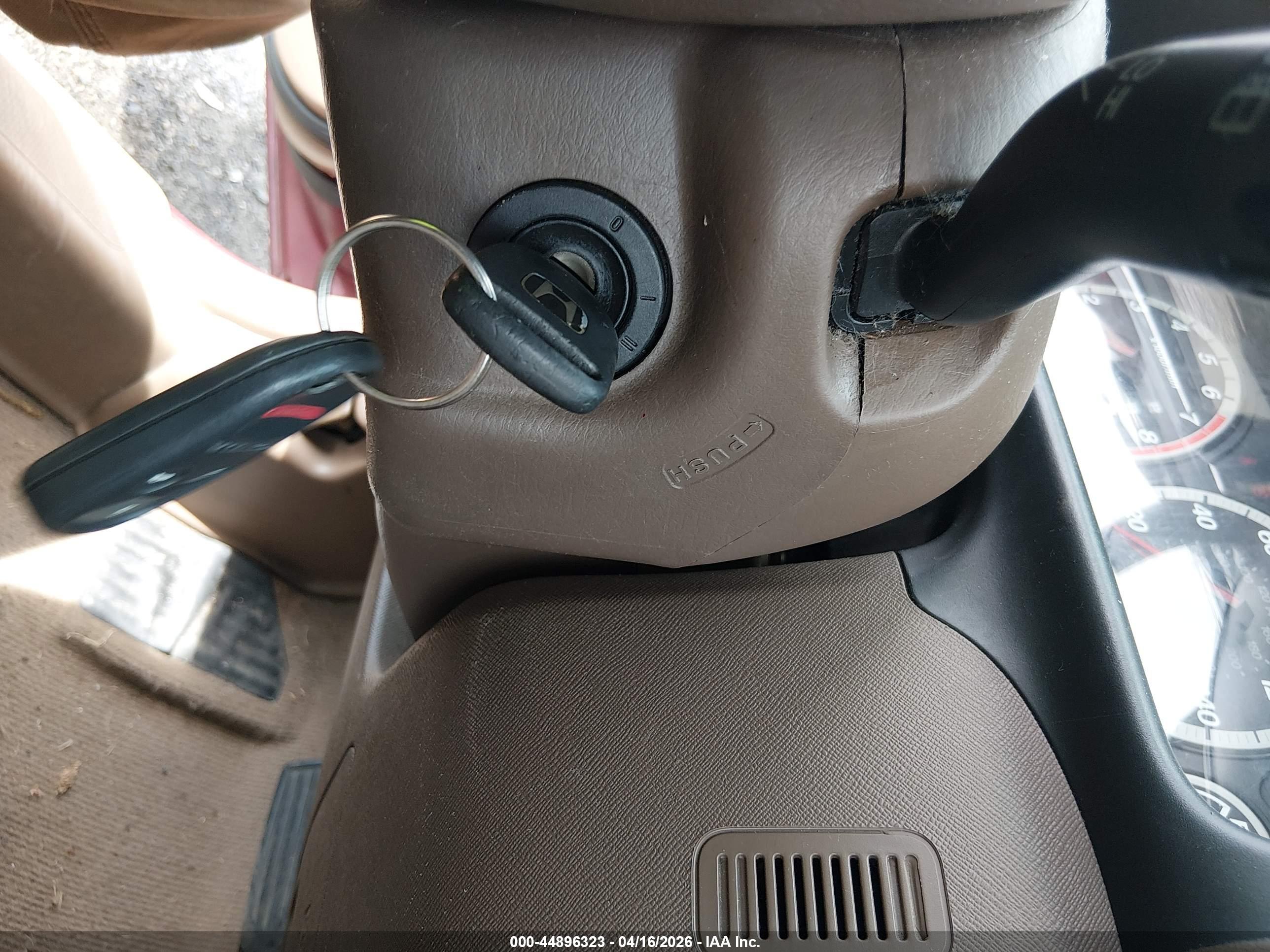 HONDA CR-V image 11