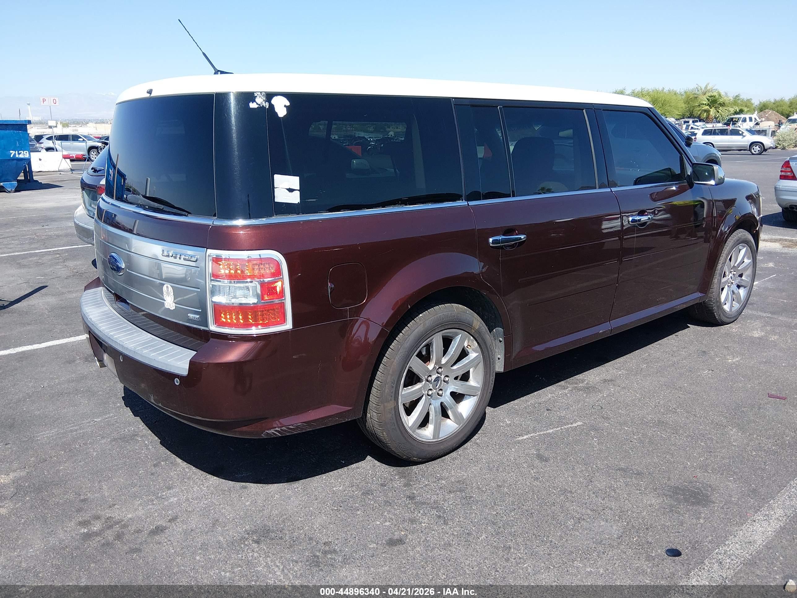 FORD FLEX image 4