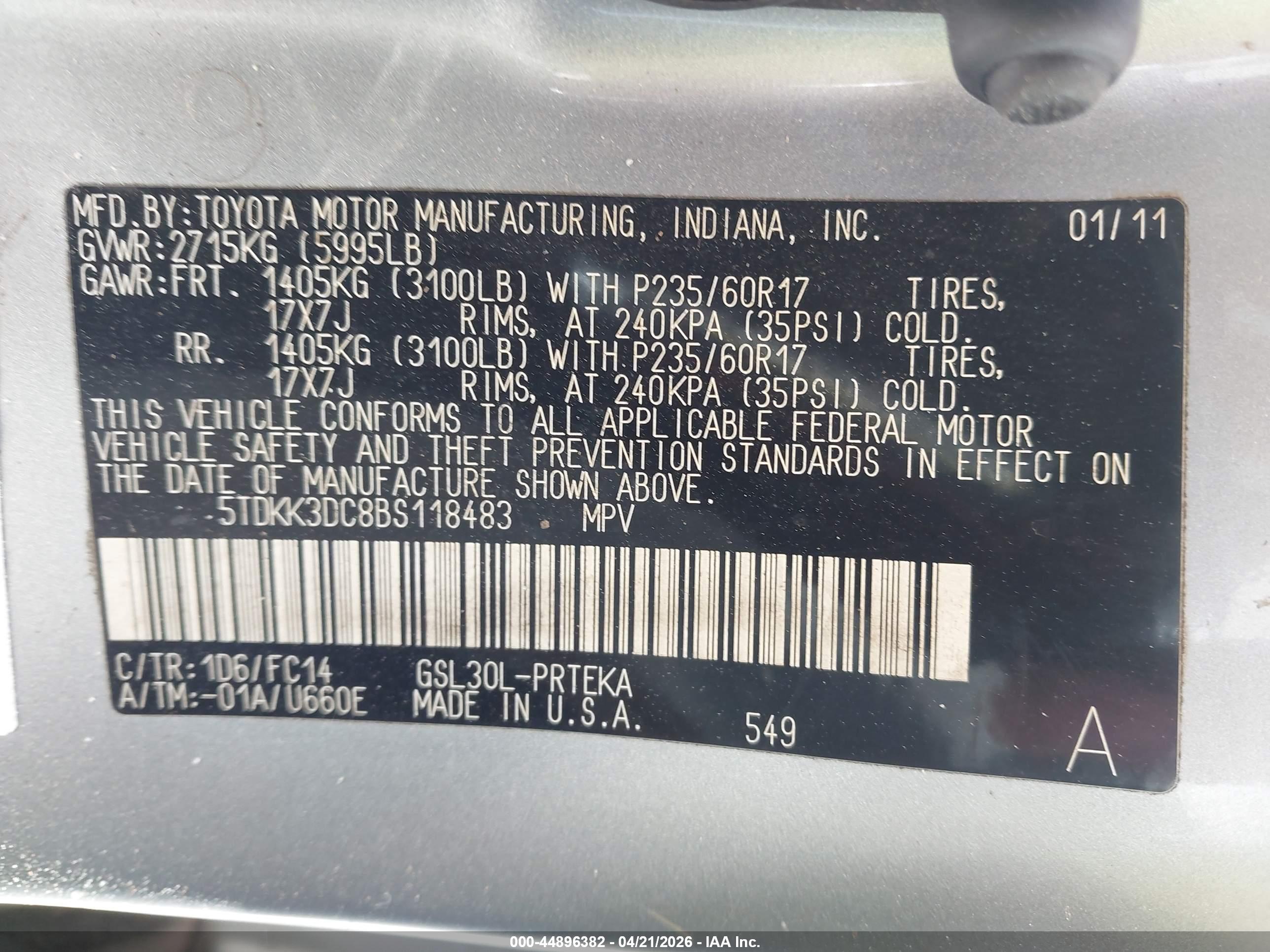 TOYOTA SIENNA image 9
