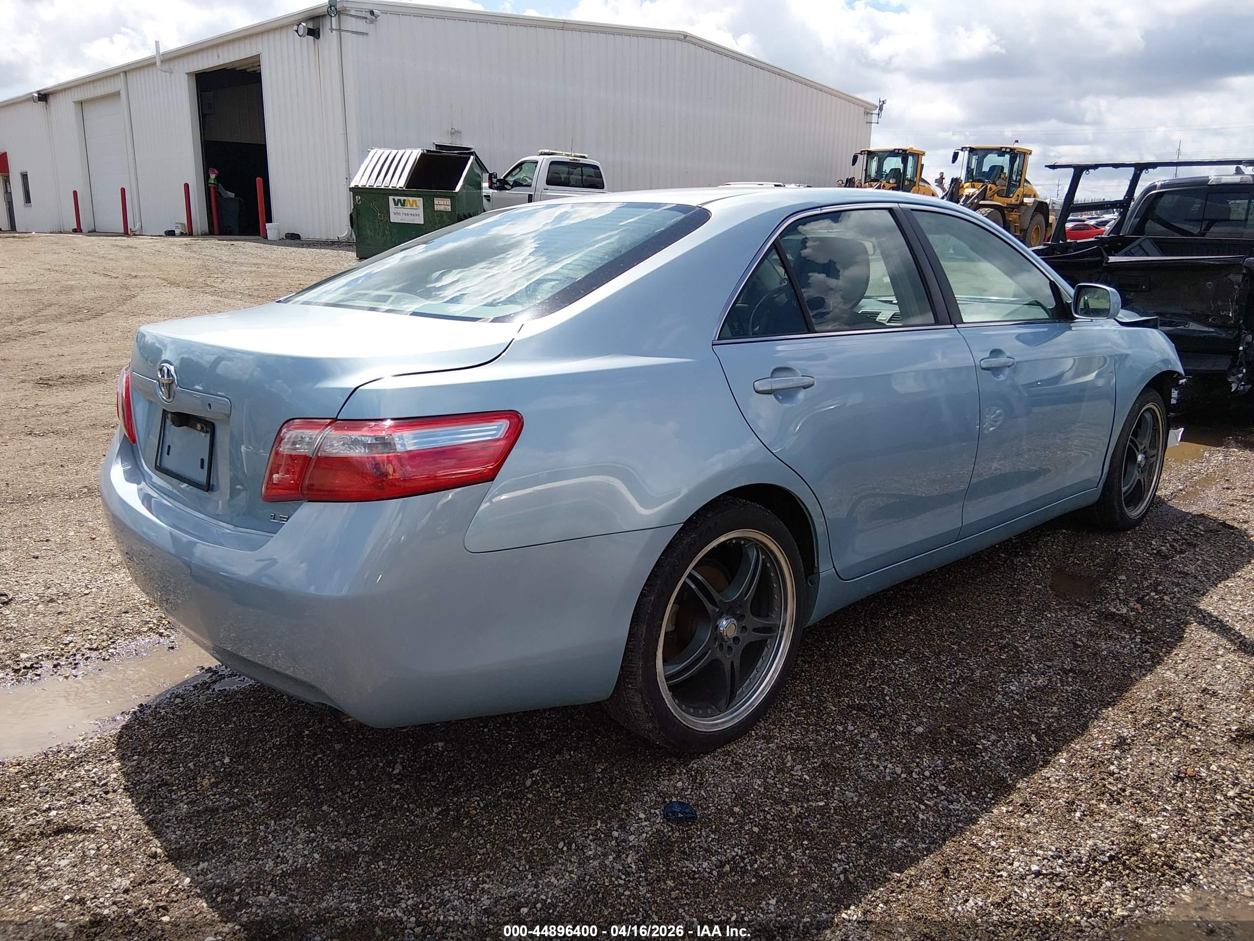 TOYOTA CAMRY image 4