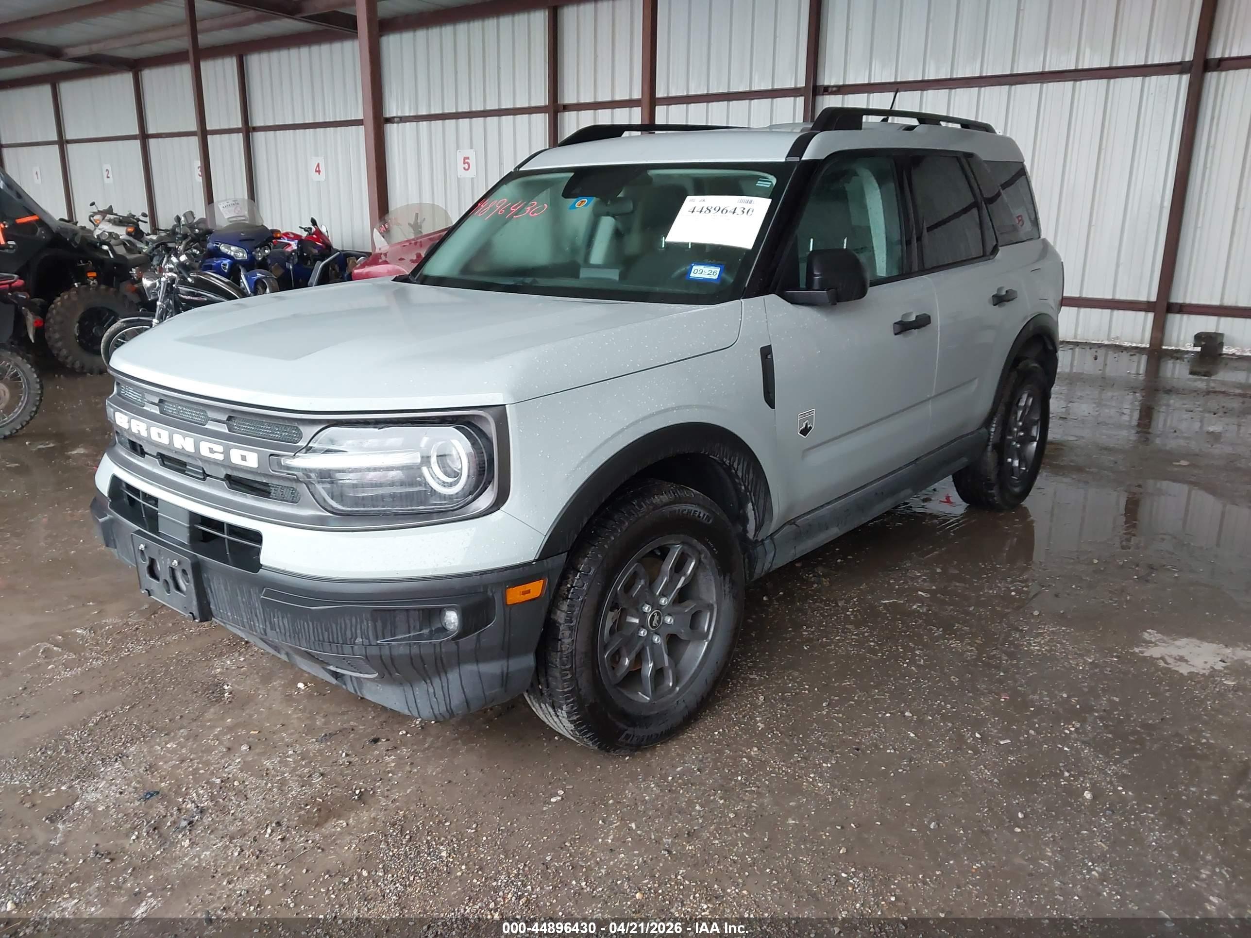 FORD BRONCO image 2