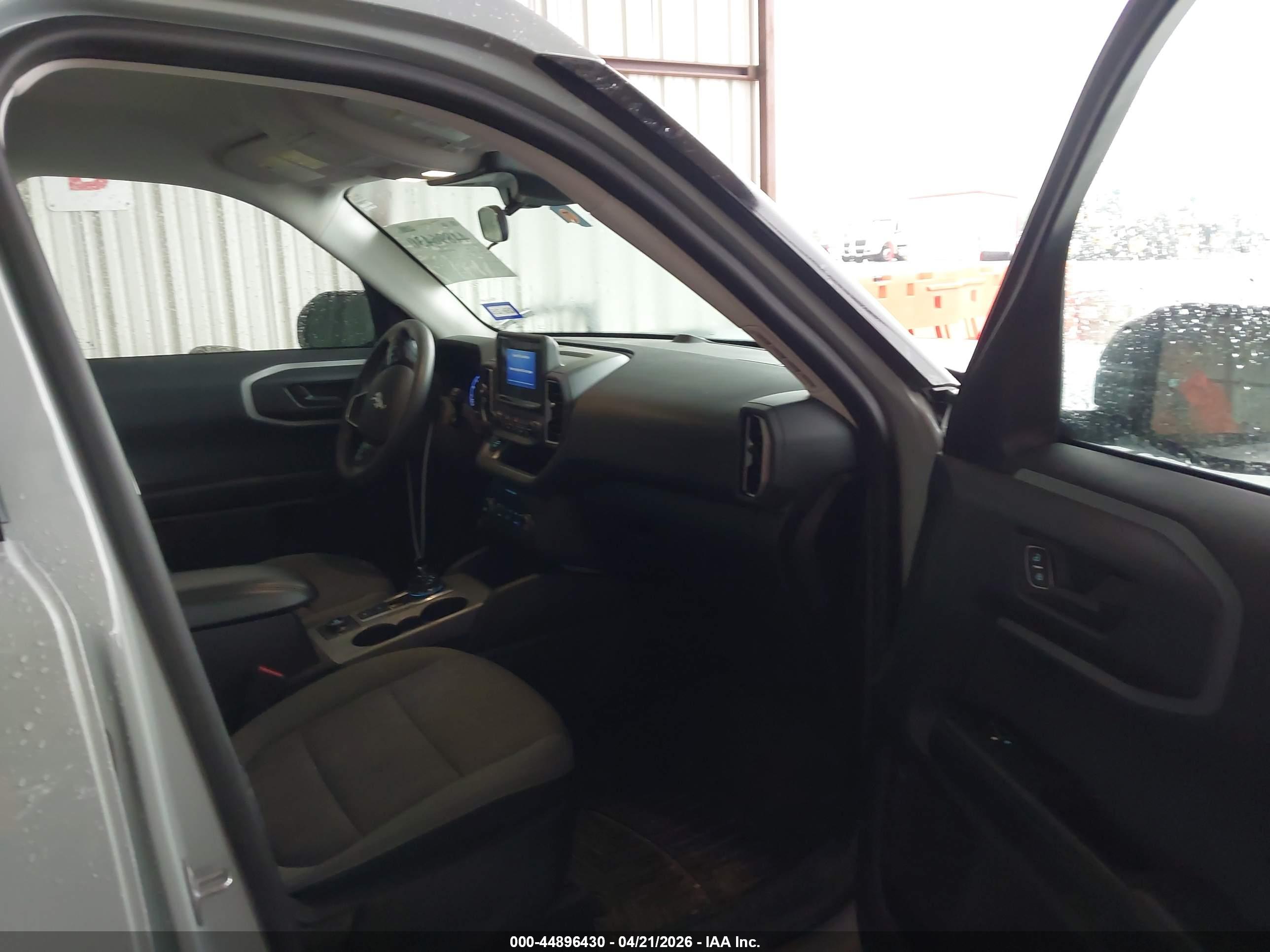 FORD BRONCO image 5