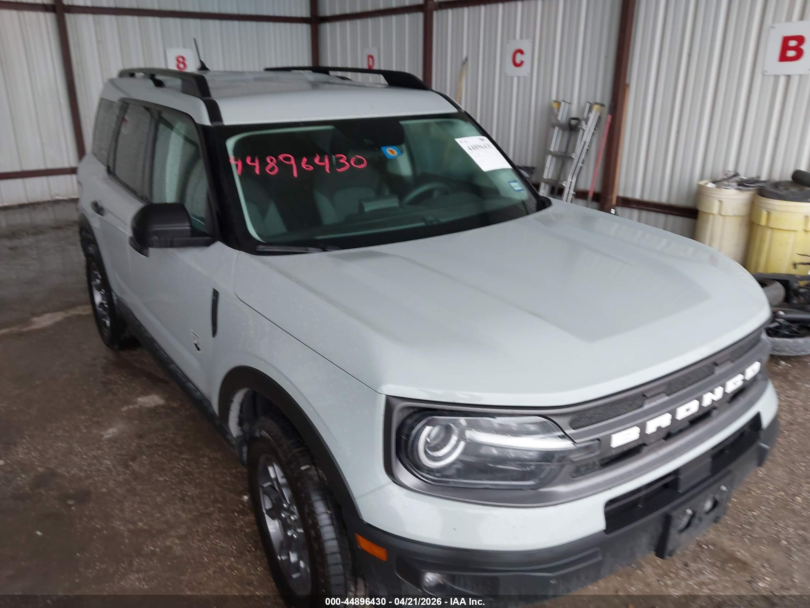 FORD BRONCO image 6