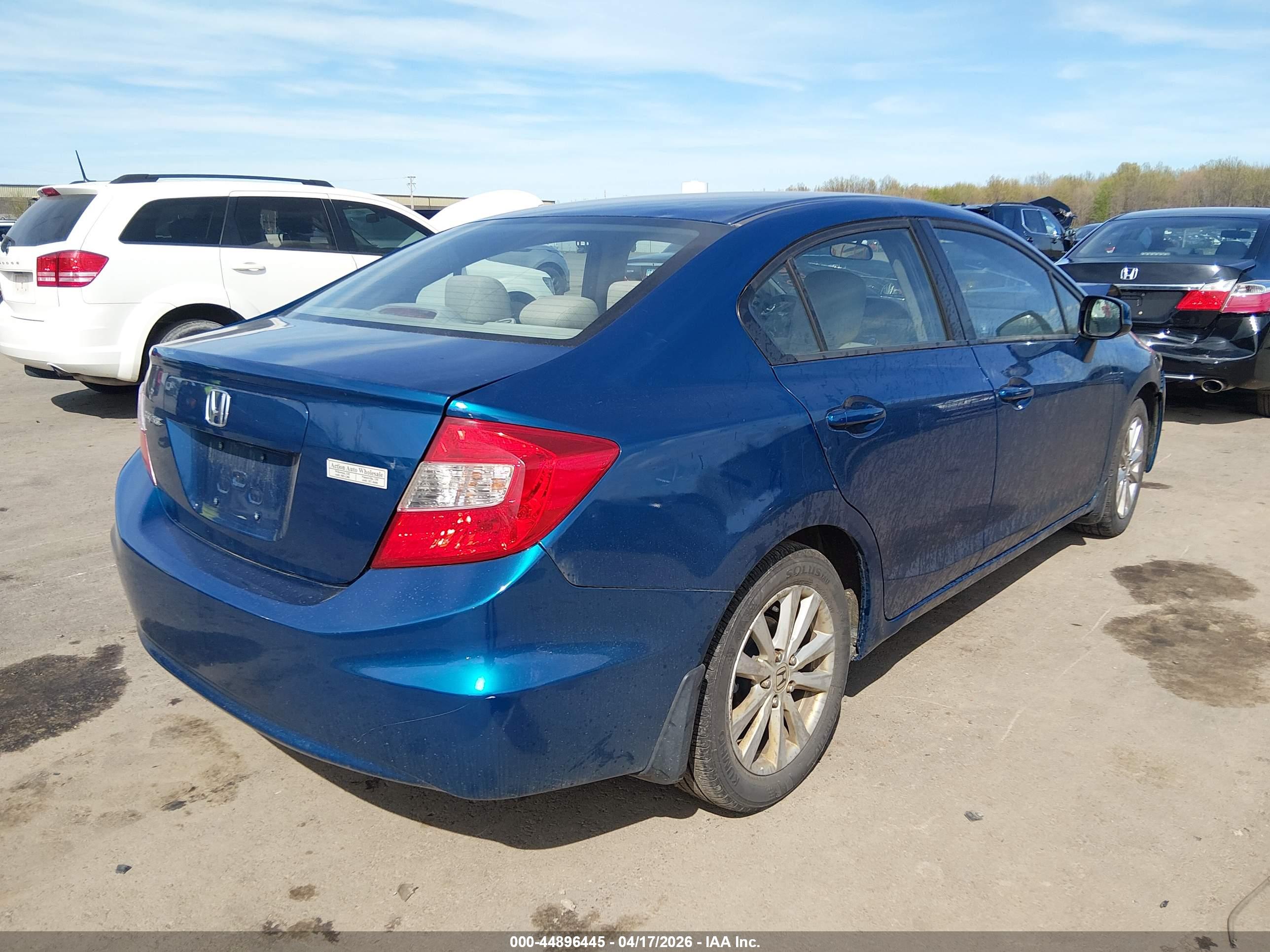 HONDA CIVIC image 4