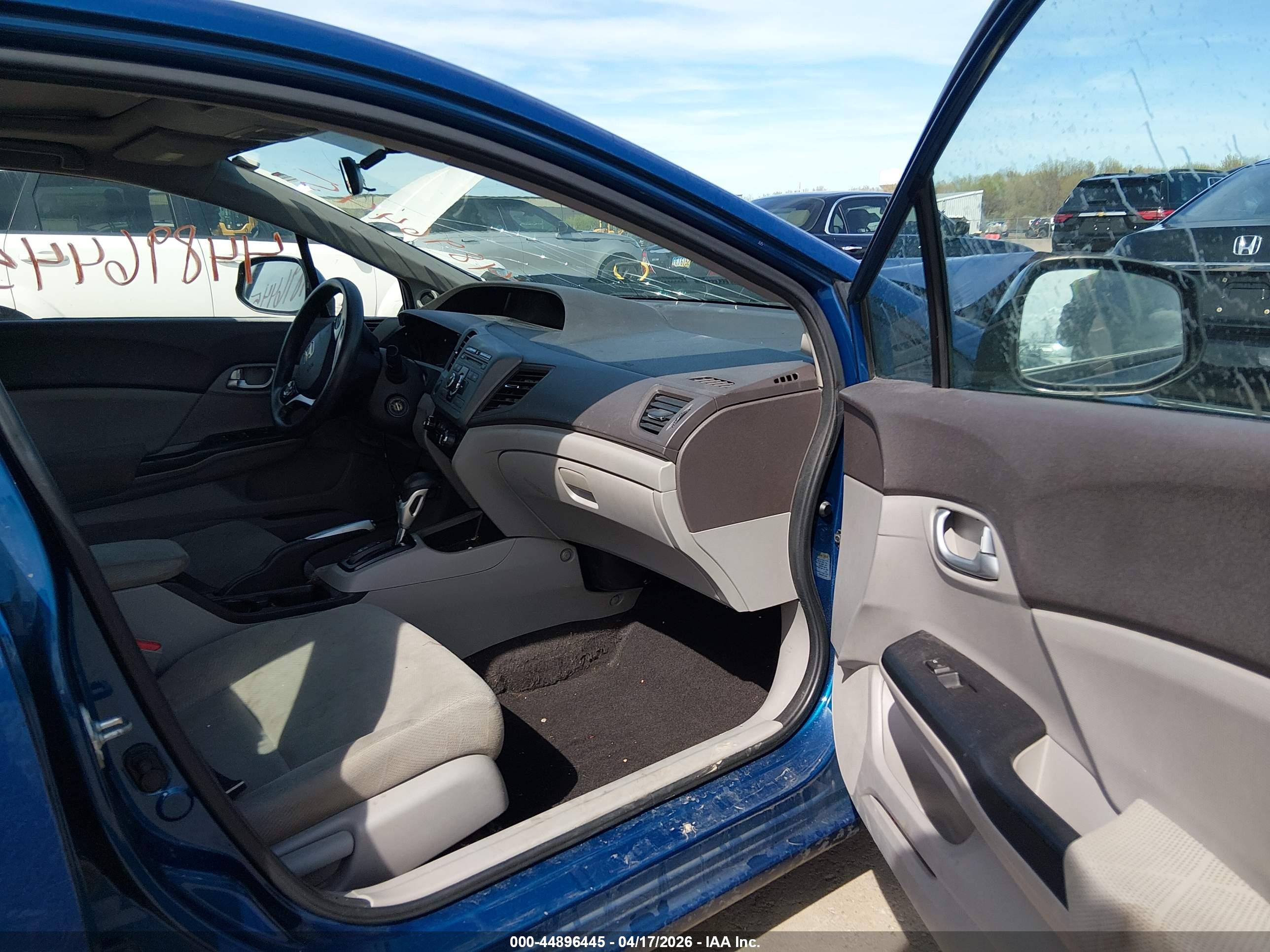 HONDA CIVIC image 5