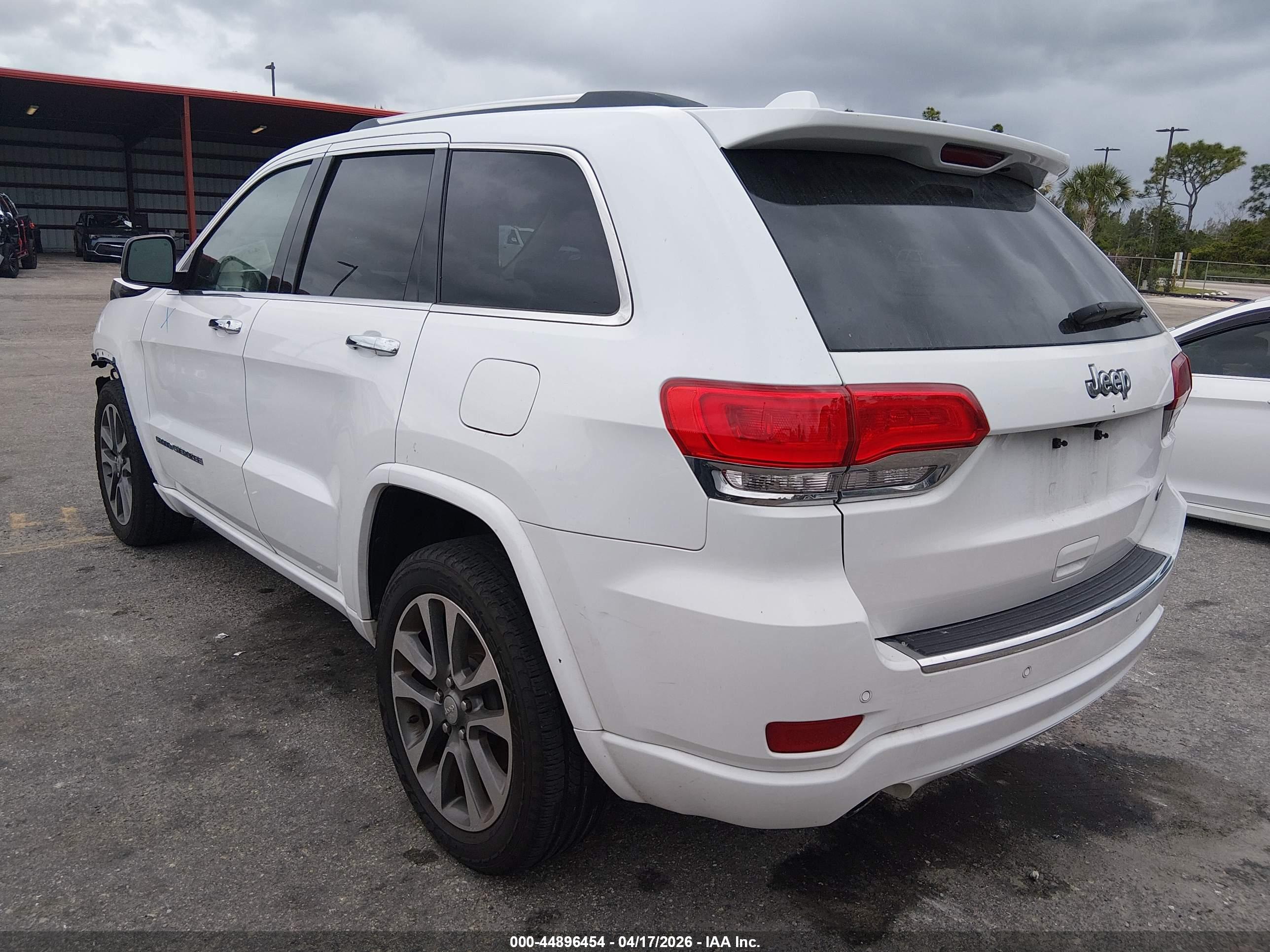 JEEP GRAND image 3