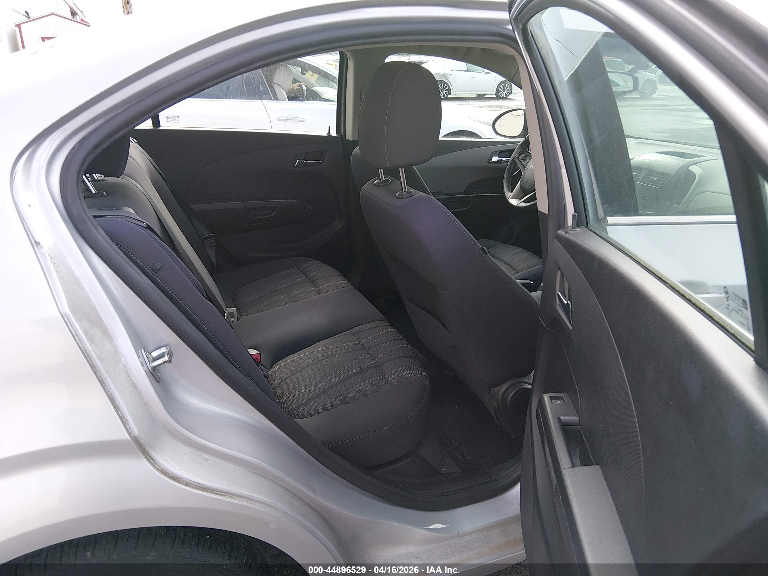 CHEVROLET SONIC image 8