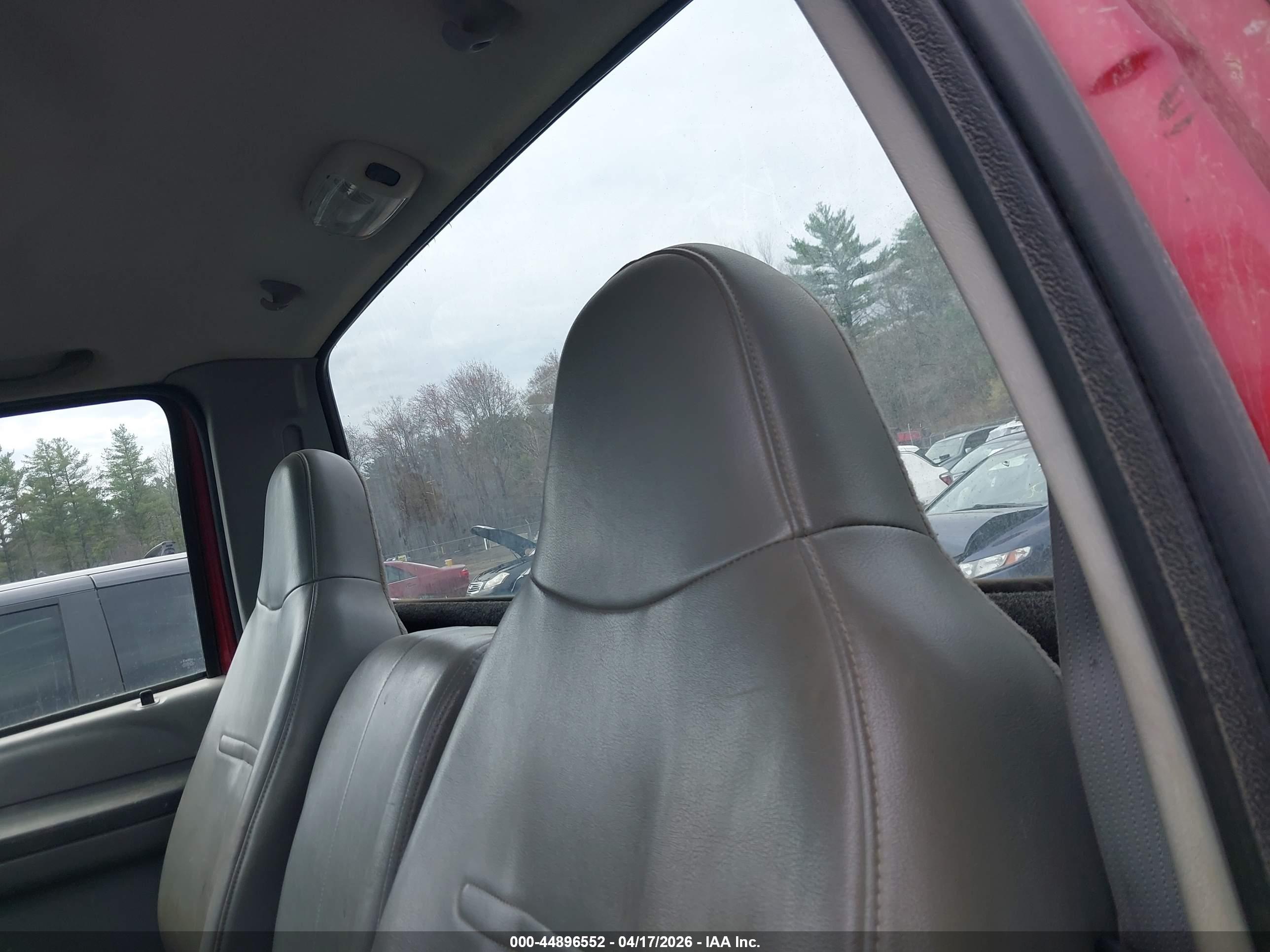FORD F-350 image 8