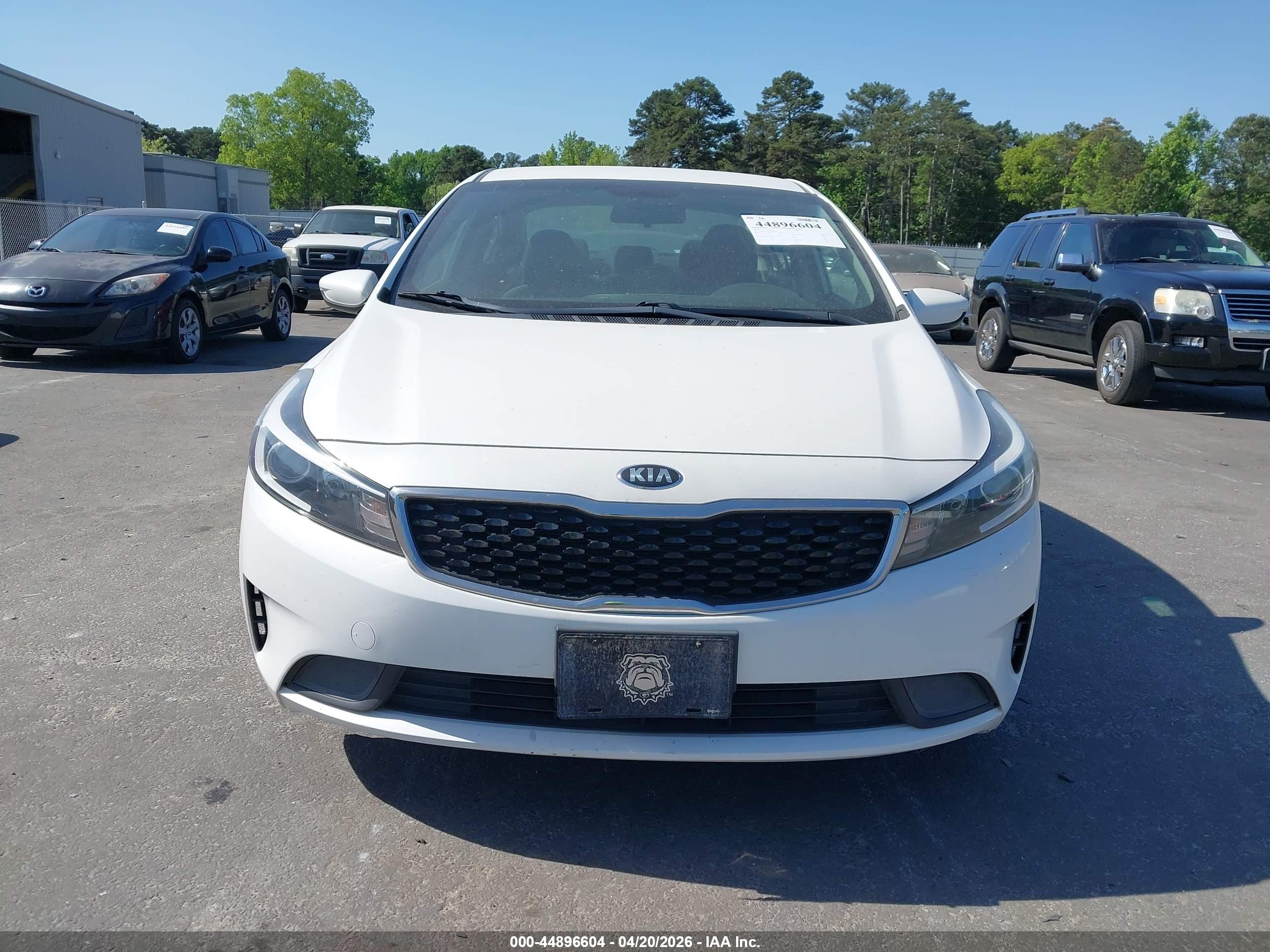 KIA FORTE image 6